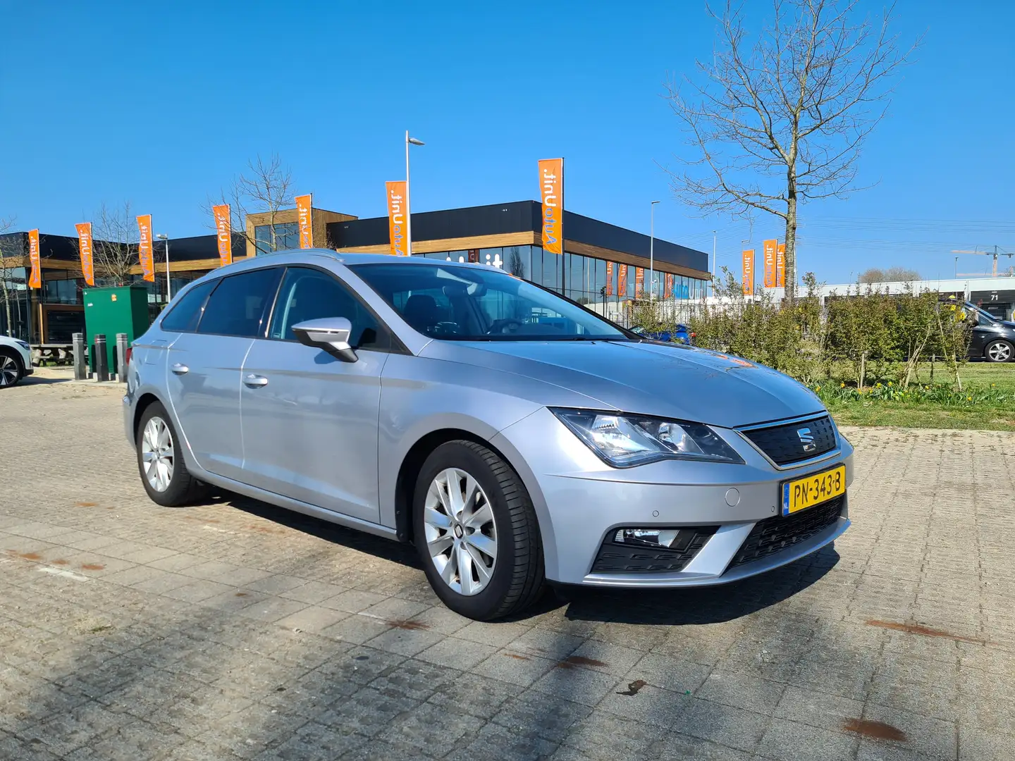SEAT Leon Leon 1.0 EcoTSI St. BnsI. Zilver - 1