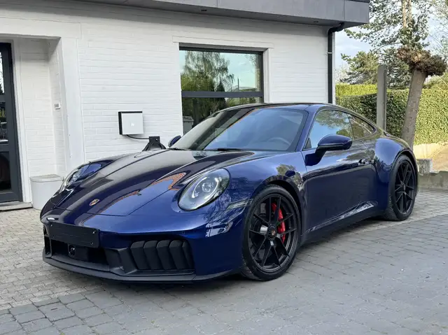 Porsche 992