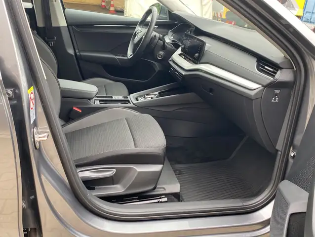 Skoda Octavia view 13