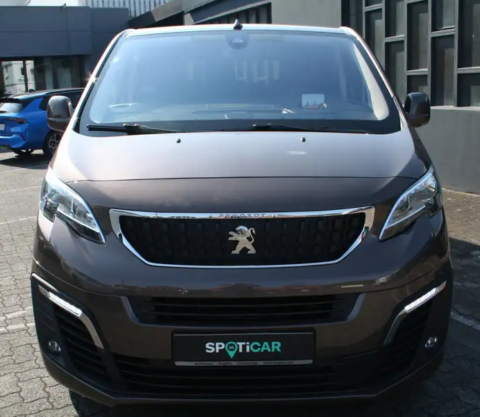 Annonce voiture d'occasion Peugeot Traveller - CARADIZE