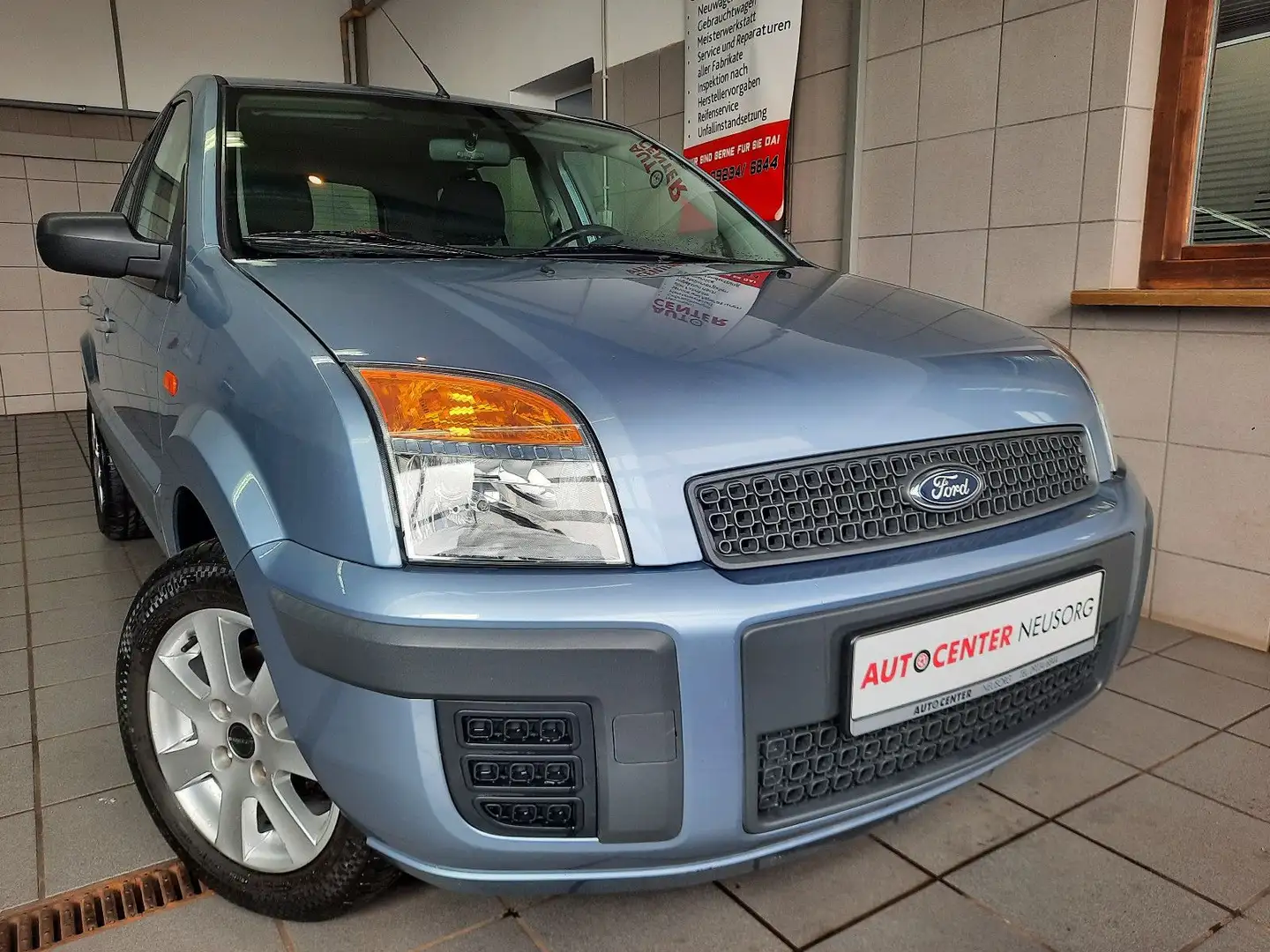Ford Fusion Fun Blau - 1