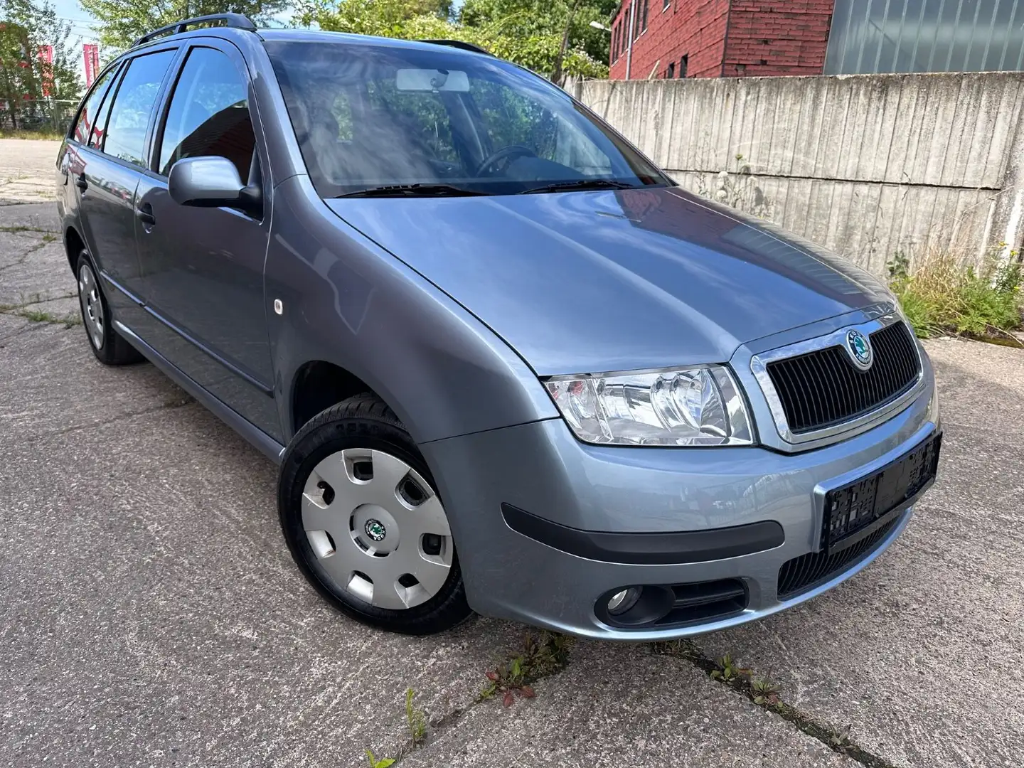 Skoda Fabia Combi Elegance,TÜV Neu Grau - 1