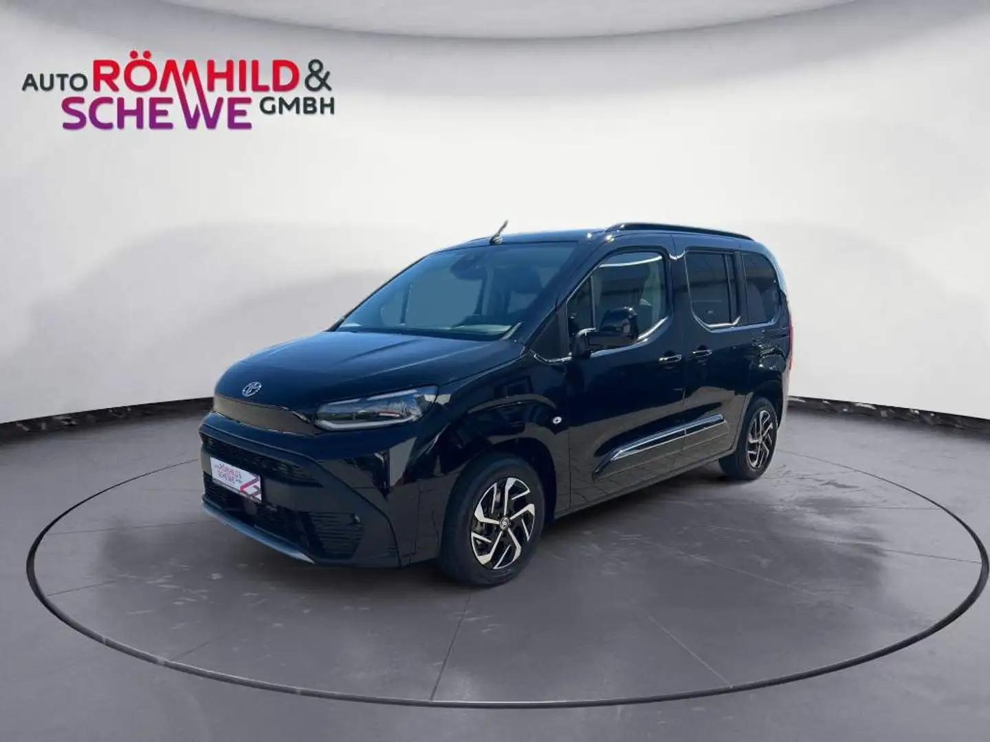 Toyota Proace City Verso 1.2 Turbo L1 Shuttle Černá - 1