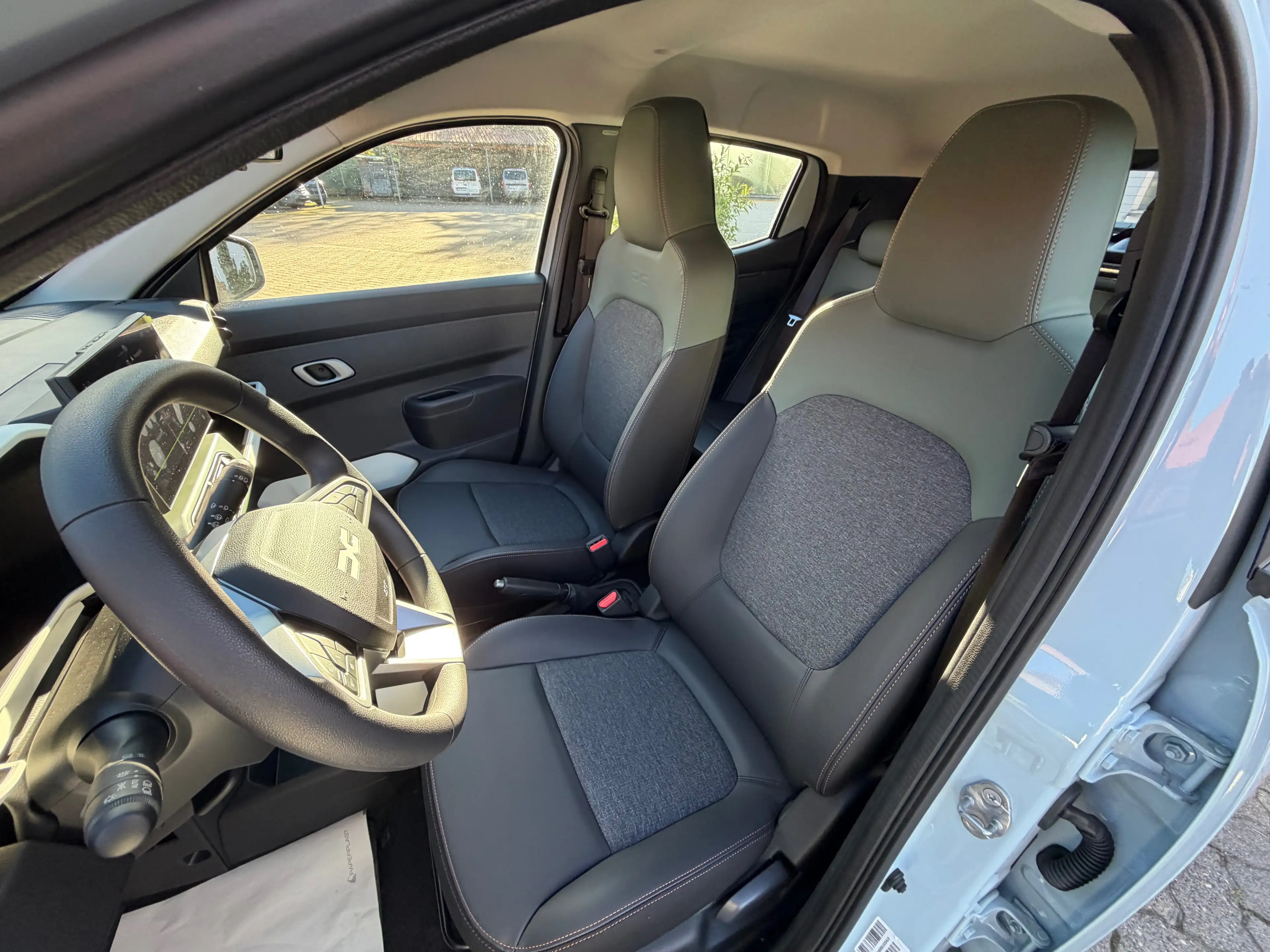 Dacia Spring Extreme electric 100 *CCS*NAVI*KAMERA*SOFORT! — photo 8