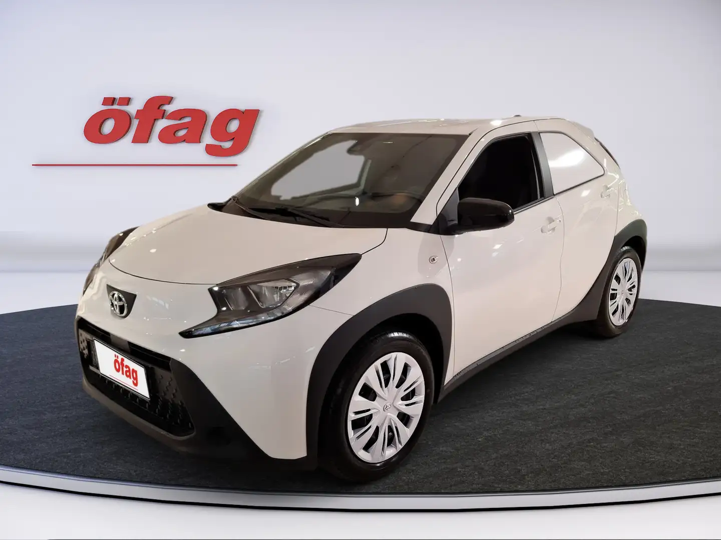 Toyota Aygo 1.0 VVT-i Play Fiskal Umbau Weiß - 2