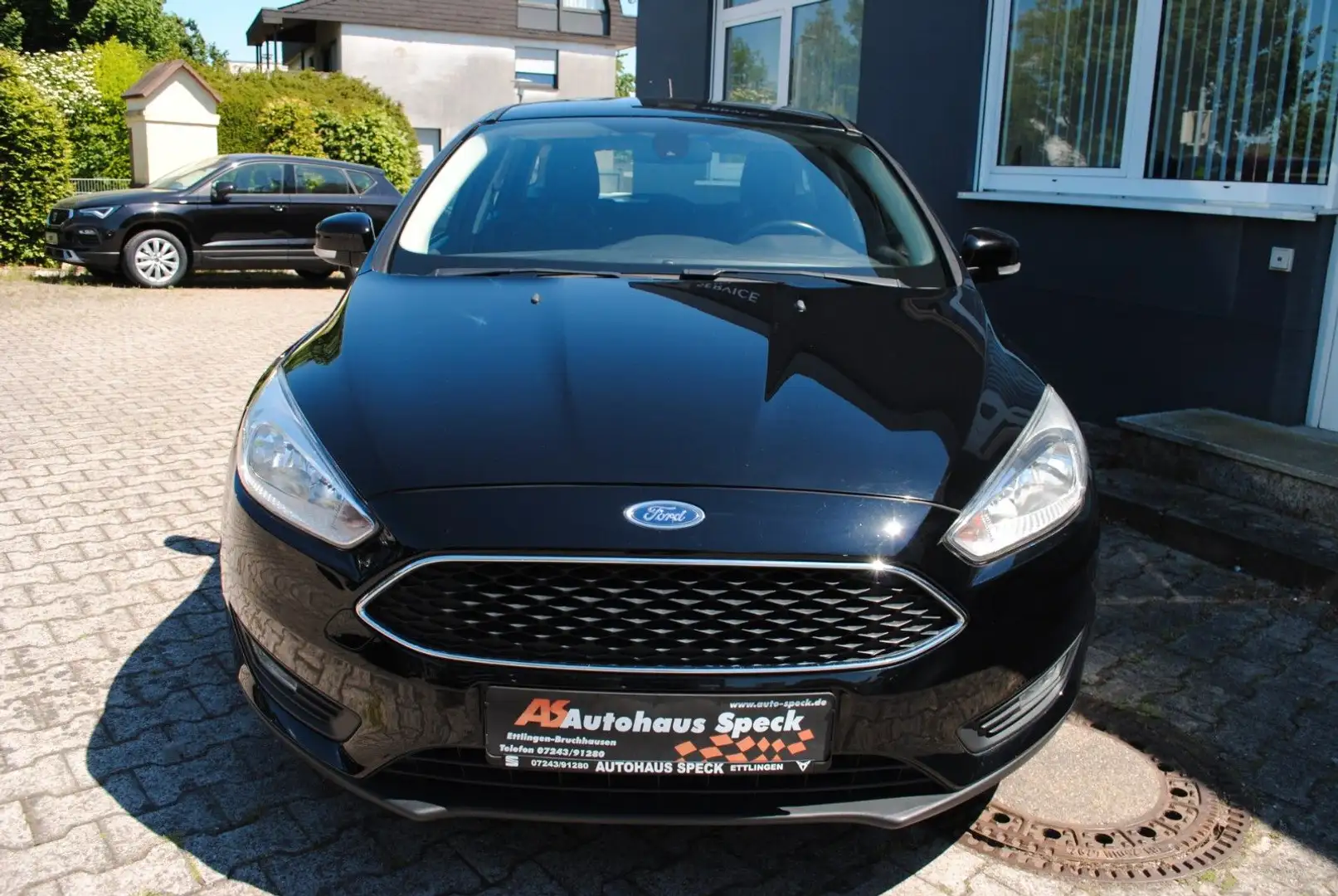 Ford Focus 1,0 EcoBoost Turnier *Business-Paket*Tempo Noir - 2