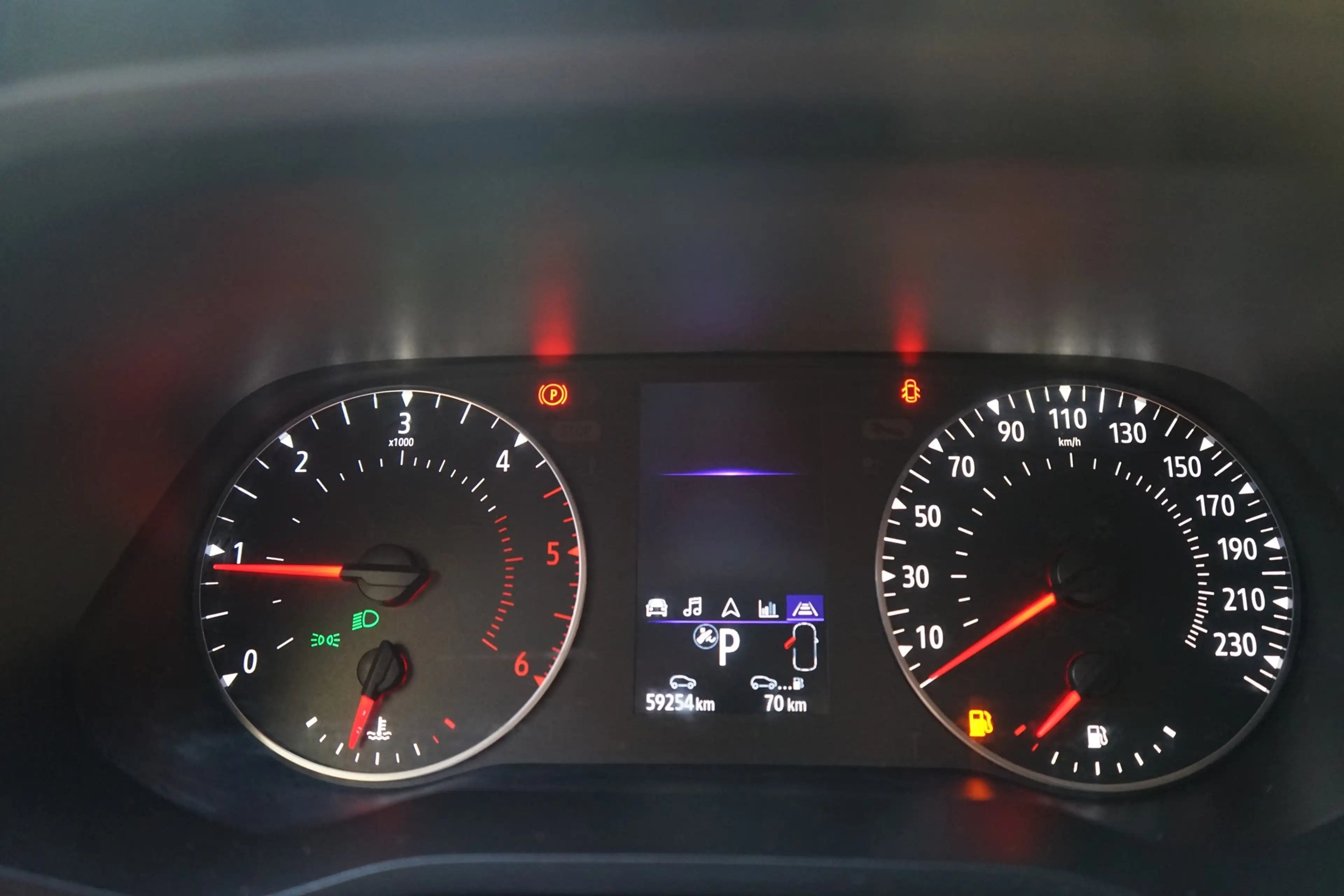 Renault Trafic Combi 2.0 dci AT L2 LED Navi 8-Sitzer AHK — photo 22