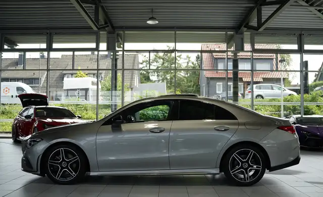 Mercedes-Benz Cla Class view 10