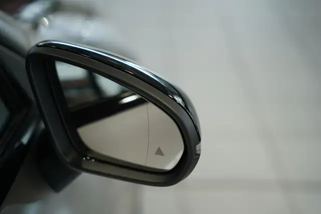Mercedes-Benz Cla Class view 13