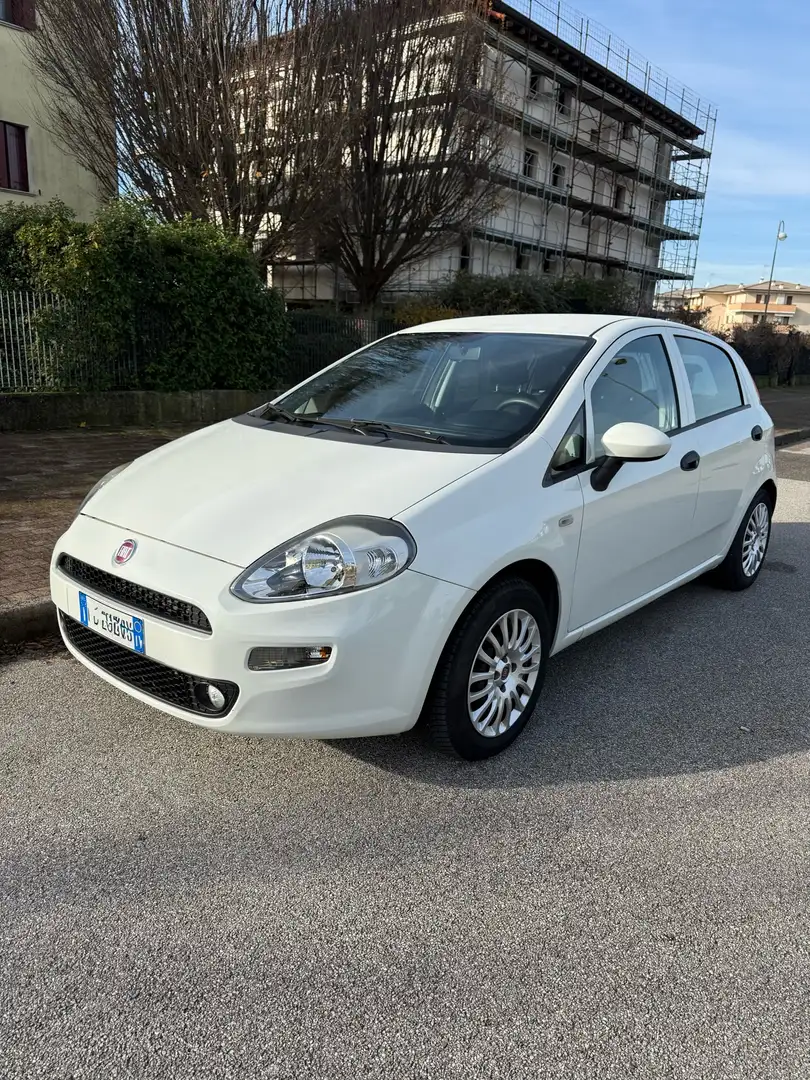 Fiat Punto 5p 1.2 metano 69cv Unico proprietario Bianco - 1