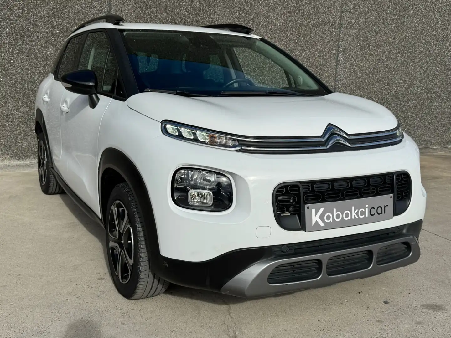 Citroen C3 Aircross 1.2i Live //CARNET//CARPLAY/GARANTIE Blanc - 1