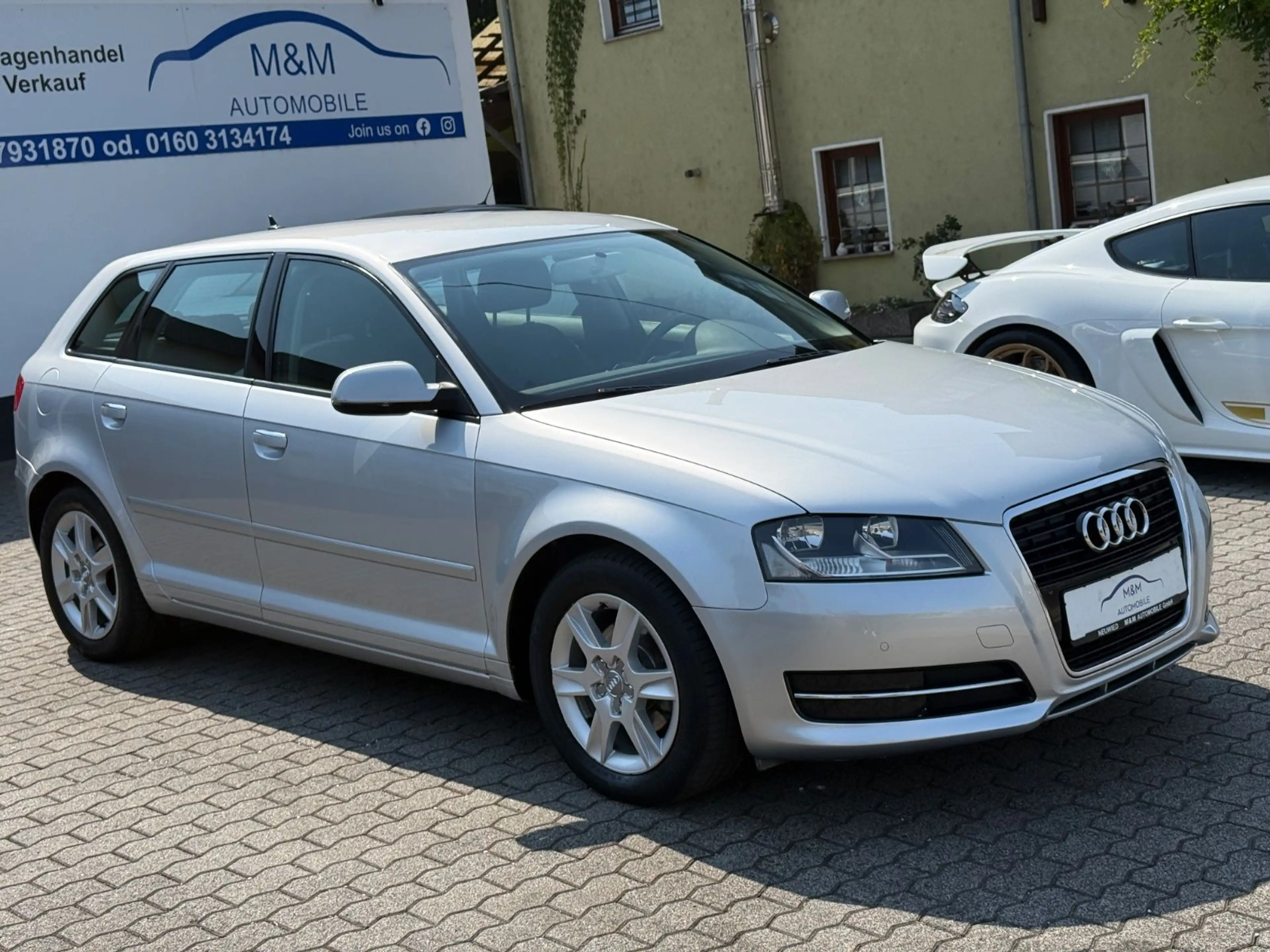 Audi A3 Sportback 1.6 TDI  Automatik Navi SitzHz PDC — photo 13