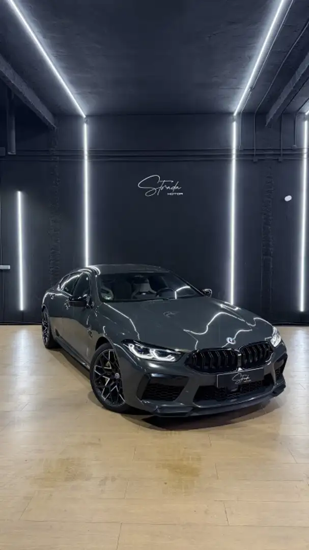 BMW M8 Gran Coupé Competition Gris - 2