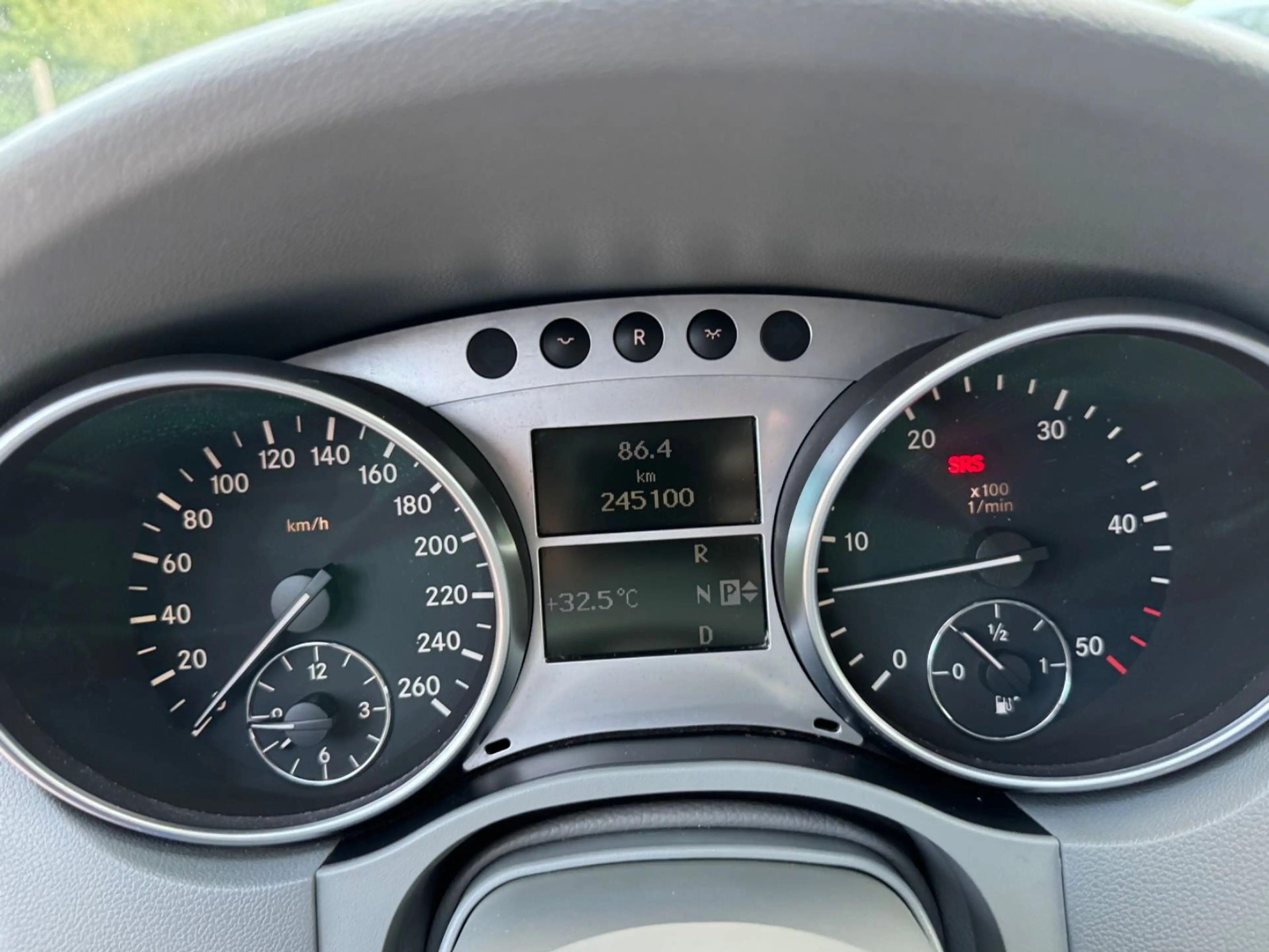 Mercedes-Benz ML 320 CDI 4MATIC — photo 13
