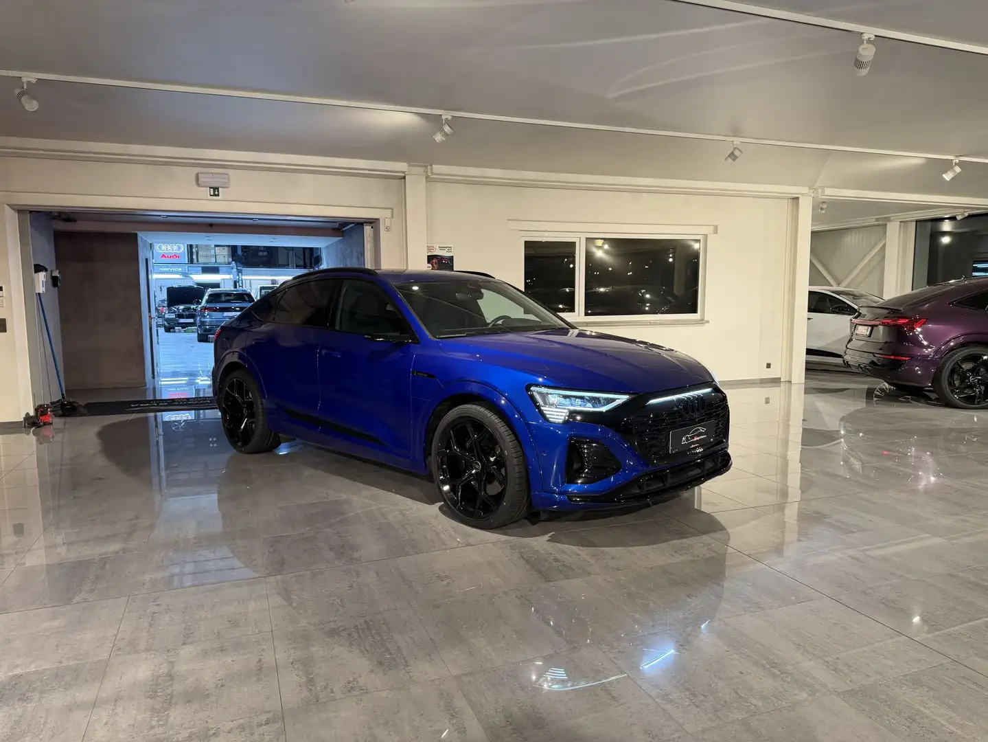 Audi Q8 e-tron 55 QUATTRO S-LINE 408PK * EXCLUSIVE * FULL FULL !! Blau - 1