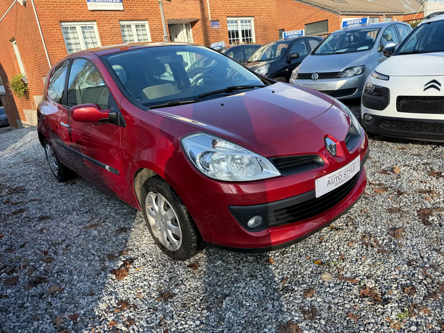 Renault Clio 1.5 dCi / Prête à Immatriculer / Garantie / Rosso - 1