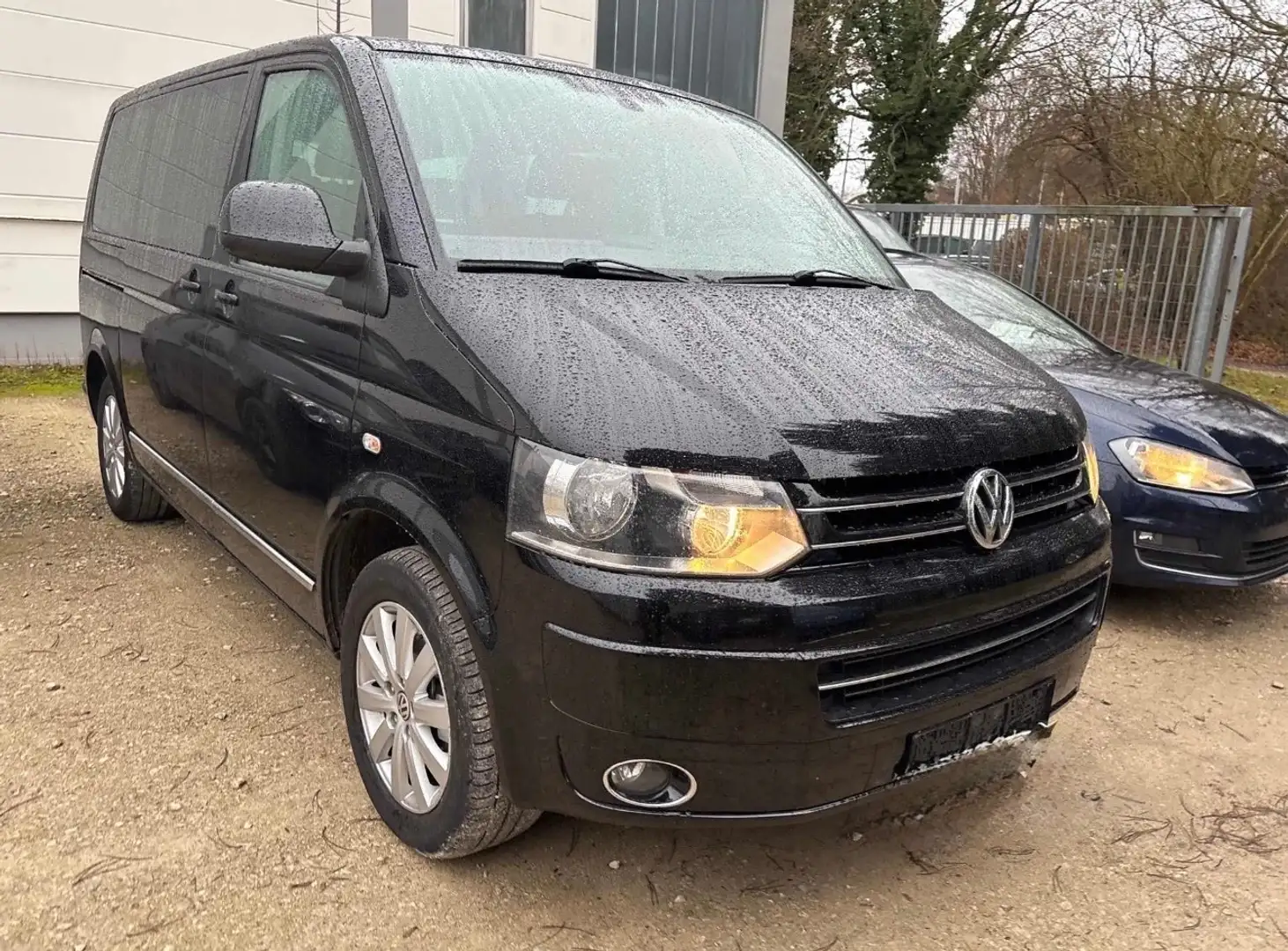 Volkswagen T5 Multivan Transporter T5 TDI (BiTDI) Highline Multivan Schwarz - 2