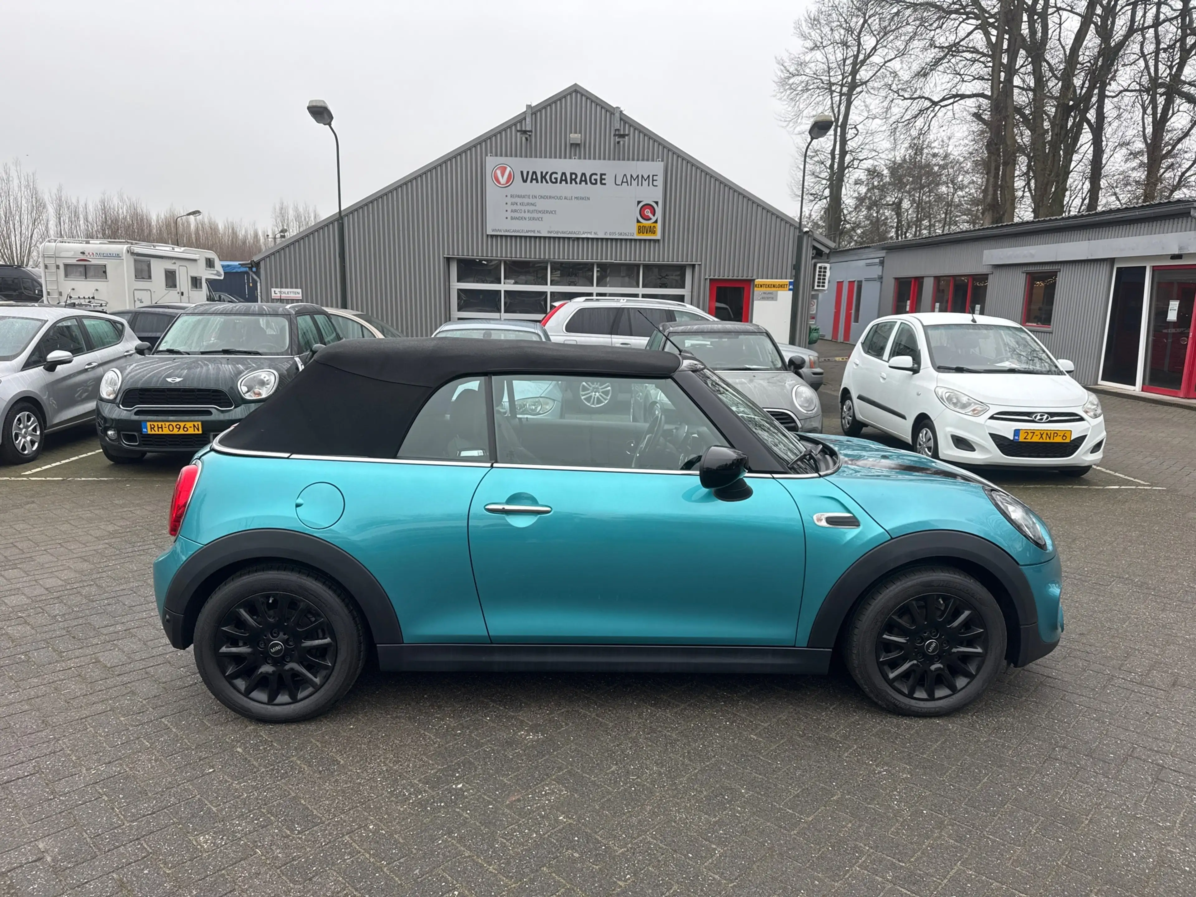 MINI Cooper Cabrio Mini 1.5 Chili mooie auto 6 bak. Wij zijn altijd d — photo 2