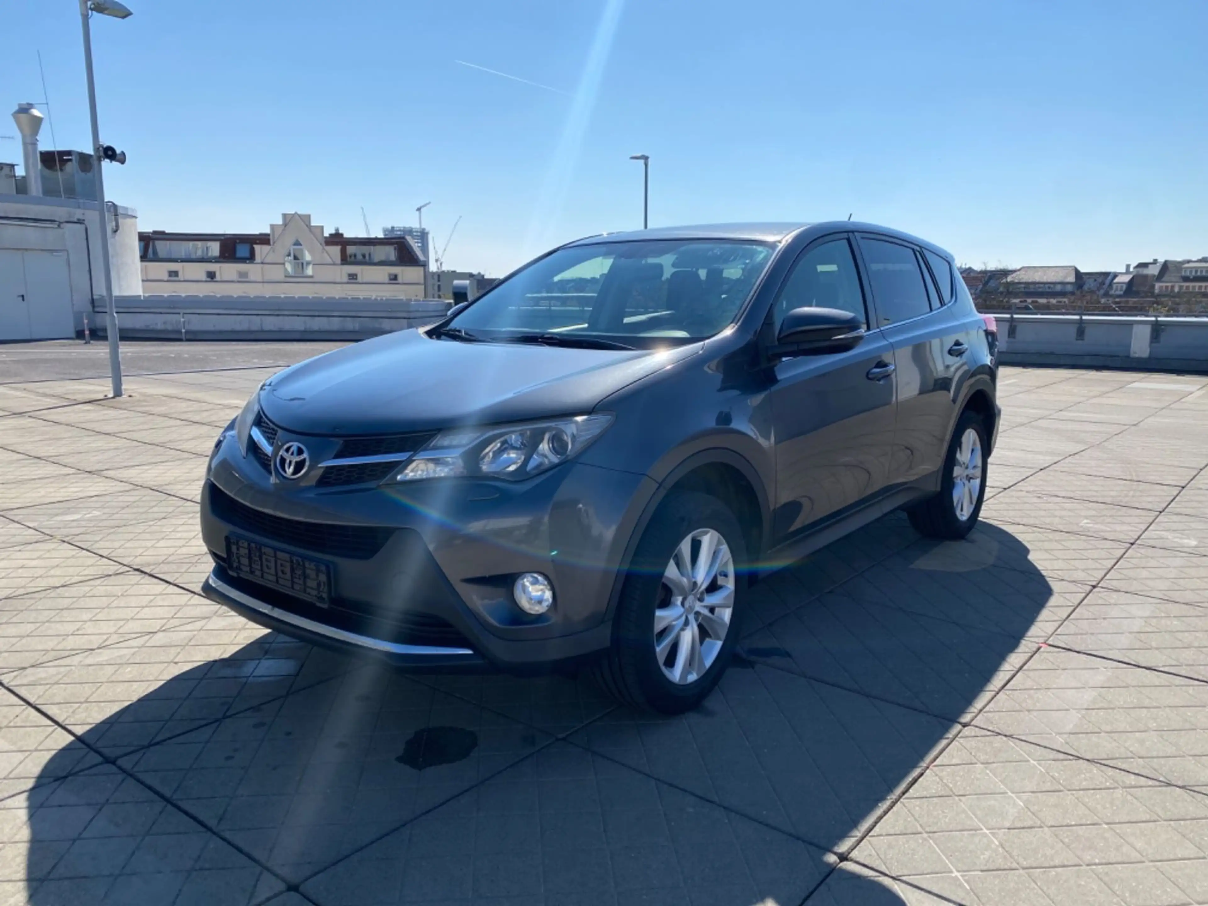 Toyota RAV 4 Life 4X4 Navi+RüchfahrkameraNeuMod — photo 3