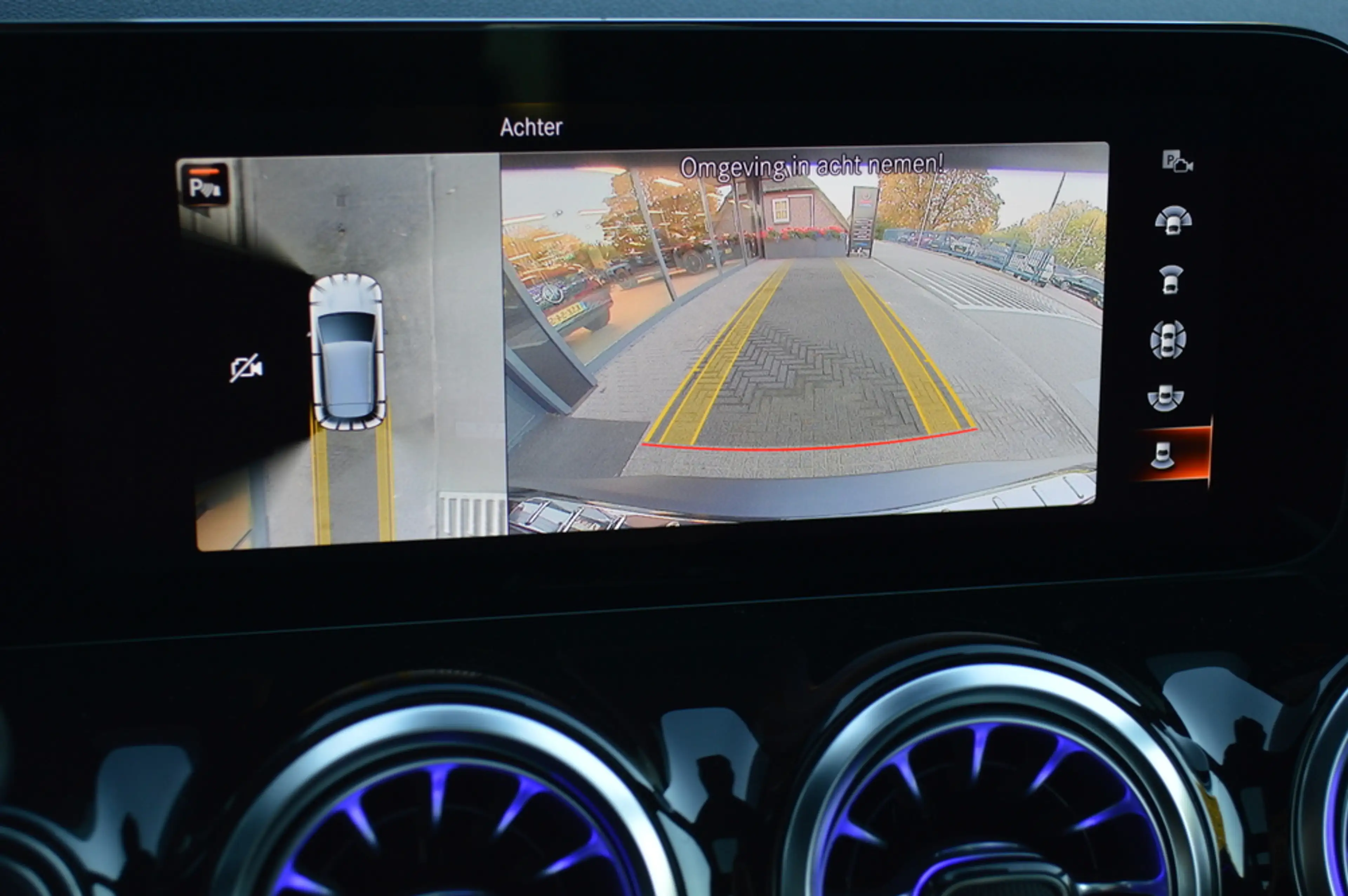 Mercedes-Benz EQA 250 250+ AMG Line 71 kWh Led Panorama Memory Burmester — photo 31