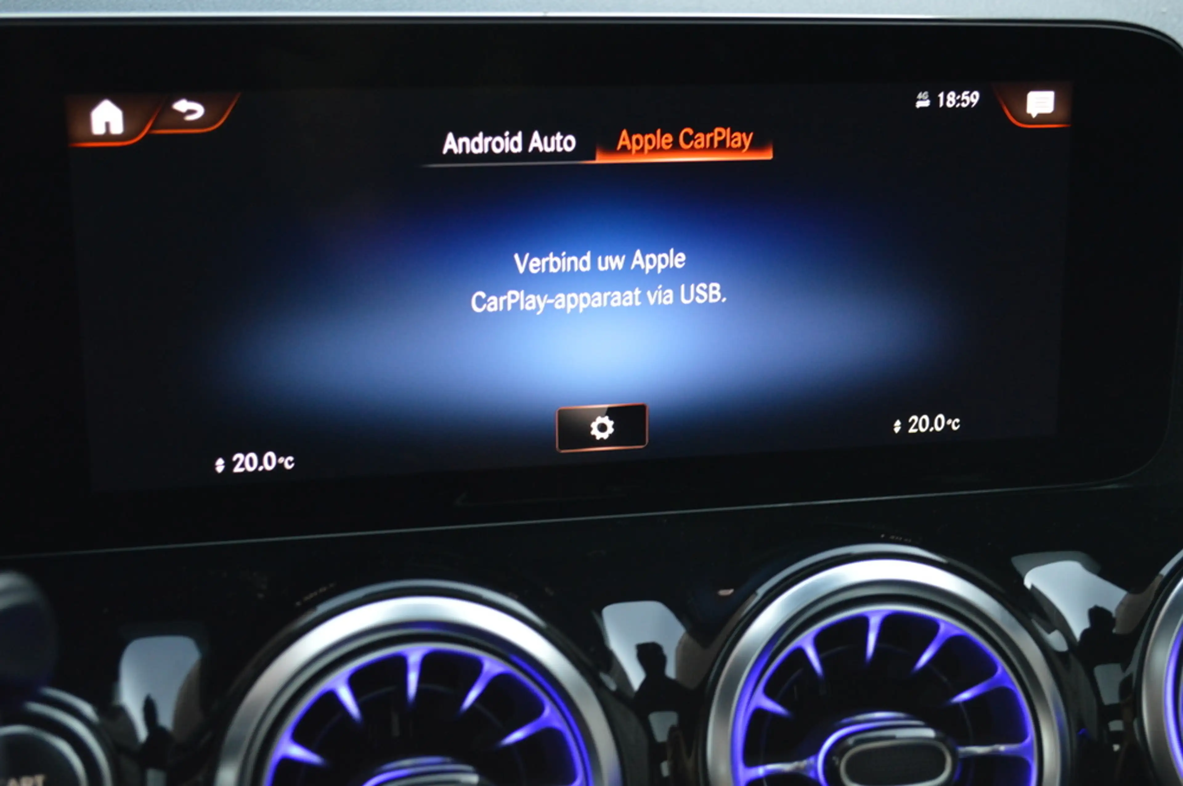 Mercedes-Benz EQA 250 250+ AMG Line 71 kWh Led Panorama Memory Burmester — photo 27