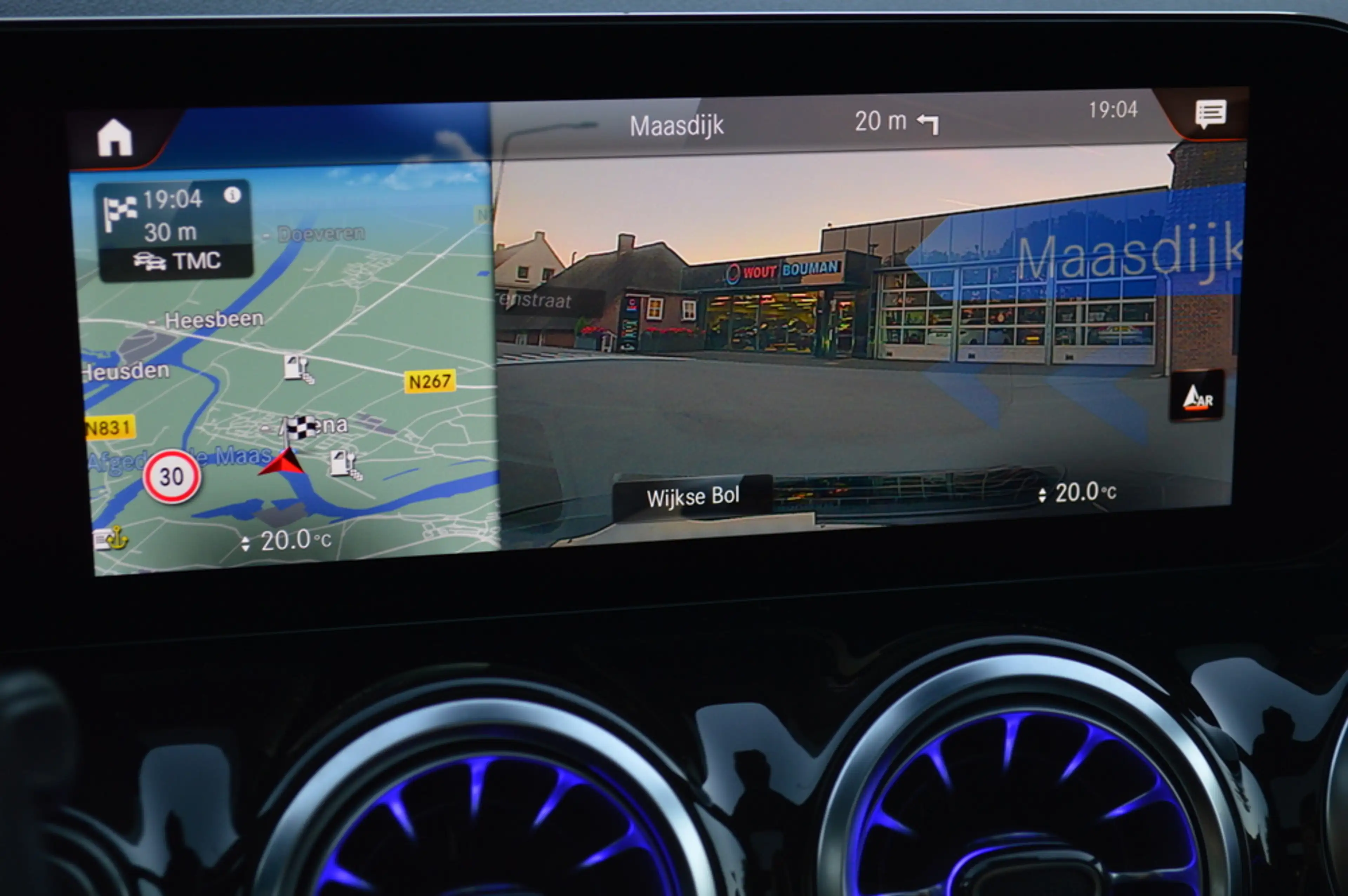 Mercedes-Benz EQA 250 250+ AMG Line 71 kWh Led Panorama Memory Burmester — photo 28