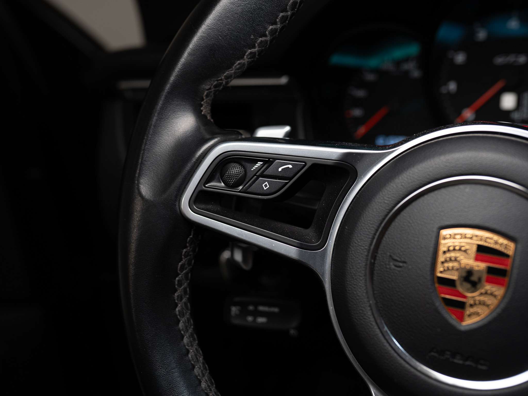 used 2020 Porsche Macan car, priced at $43,900