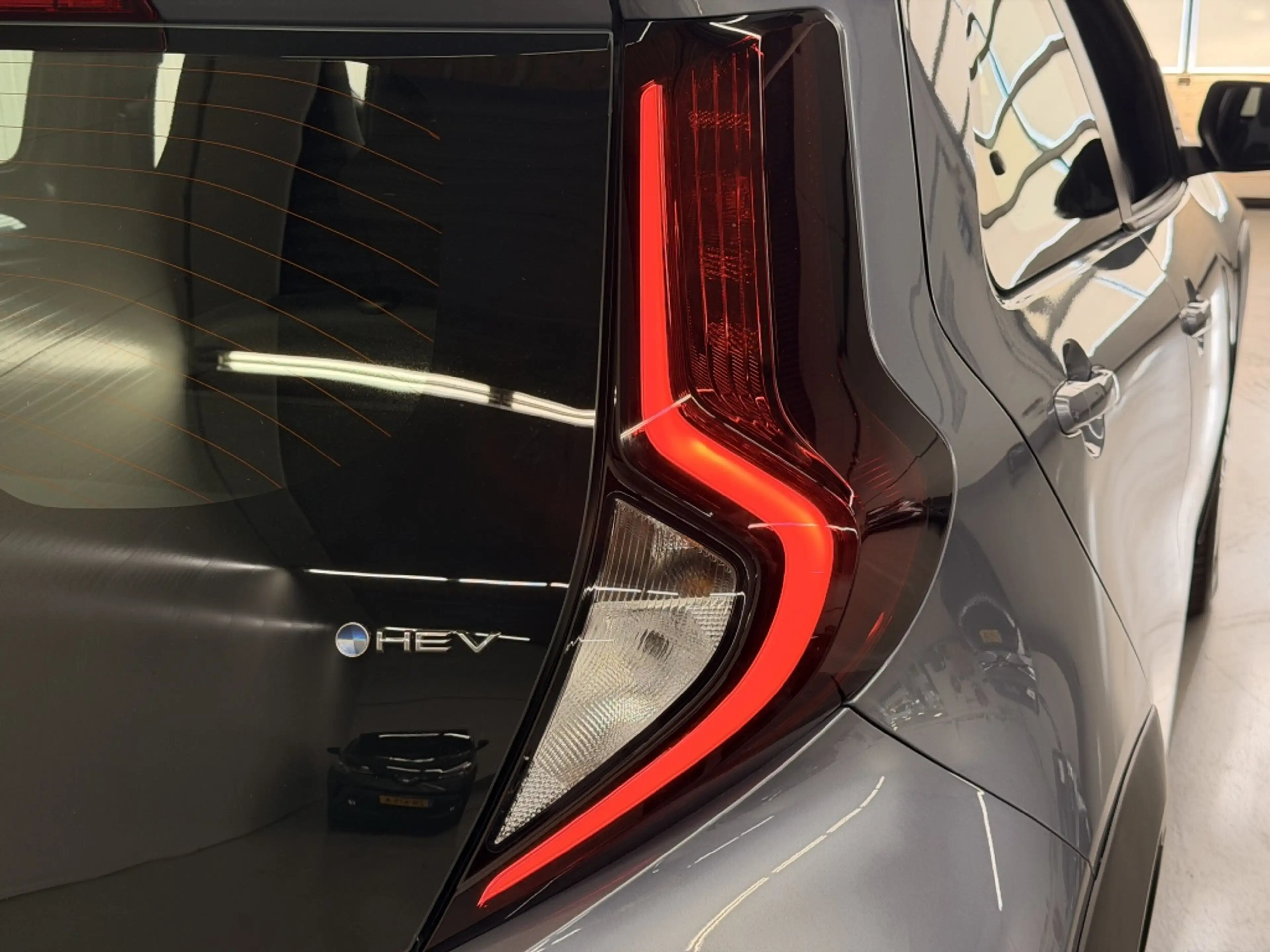 Toyota Aygo X Hybrid 115 play — photo 12
