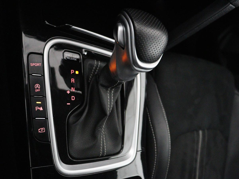 Kia ProCeed / pro_cee'd 1.5 T-GDI GT-Line | Panoramadak | Trekhaak | Half — photo 27