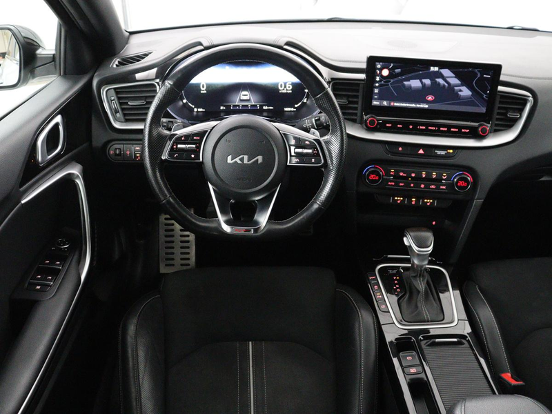 Kia ProCeed / pro_cee'd 1.5 T-GDI GT-Line | Panoramadak | Trekhaak | Half — photo 3