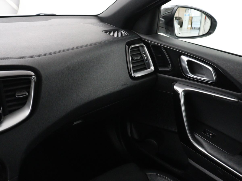Kia ProCeed / pro_cee'd 1.5 T-GDI GT-Line | Panoramadak | Trekhaak | Half — photo 35