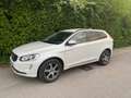 Volvo XC60 D4 Kinetic Geartronic Weiß - thumbnail 1