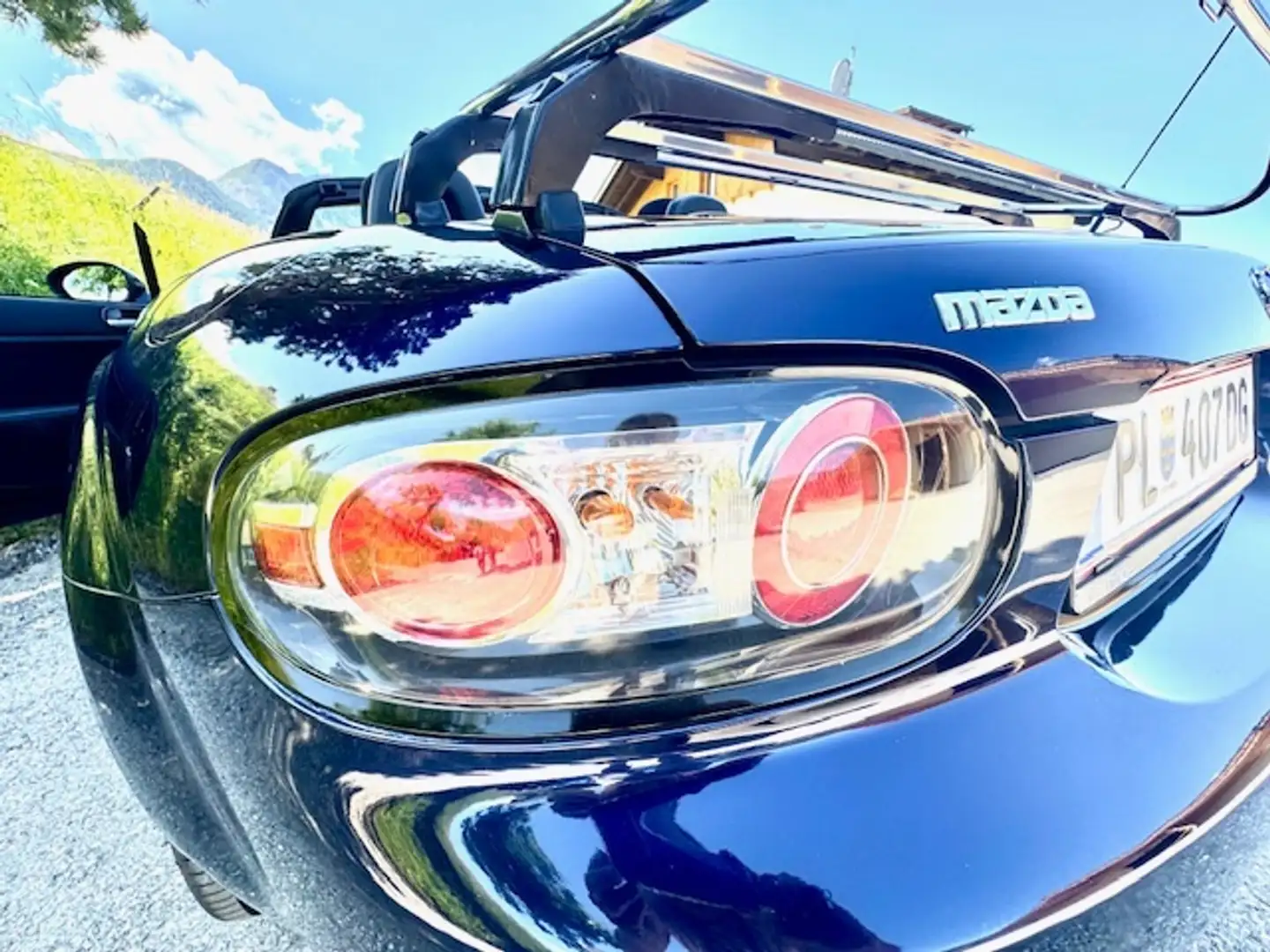 Mazda MX-5 MX-5 1,8i Challenge Challenge Blau - 1