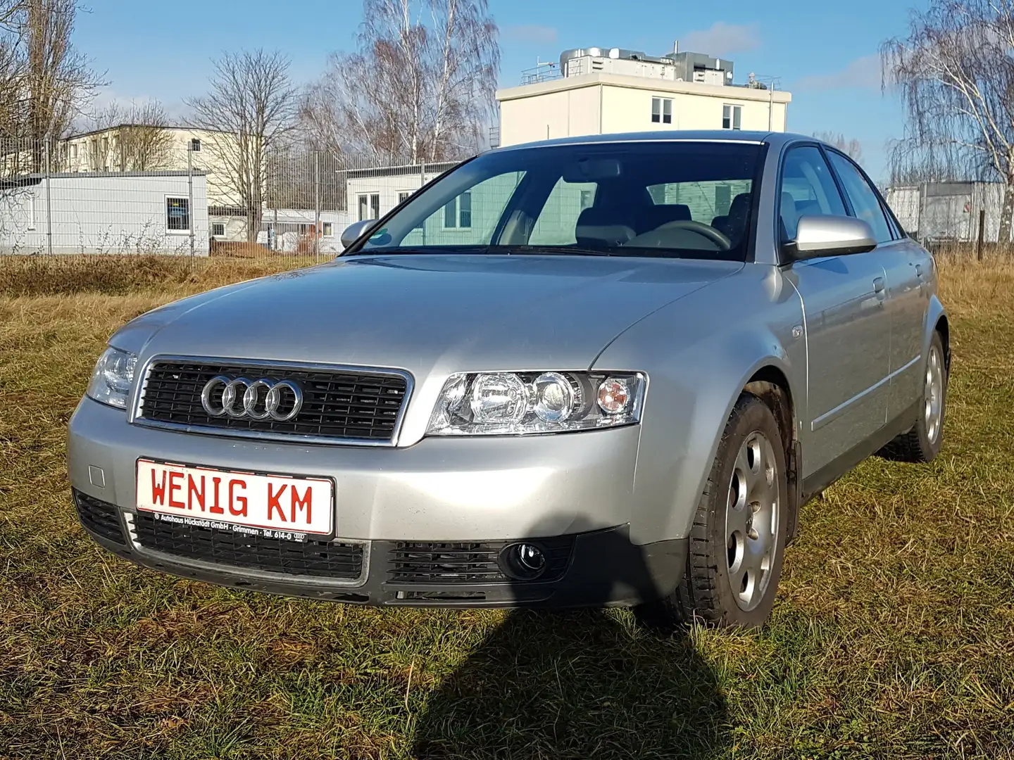 Audi A4 2,0Wenig,km,K.Autom,G.Aust.TÜV/AU Neu!S.Preis. Zilver - 2