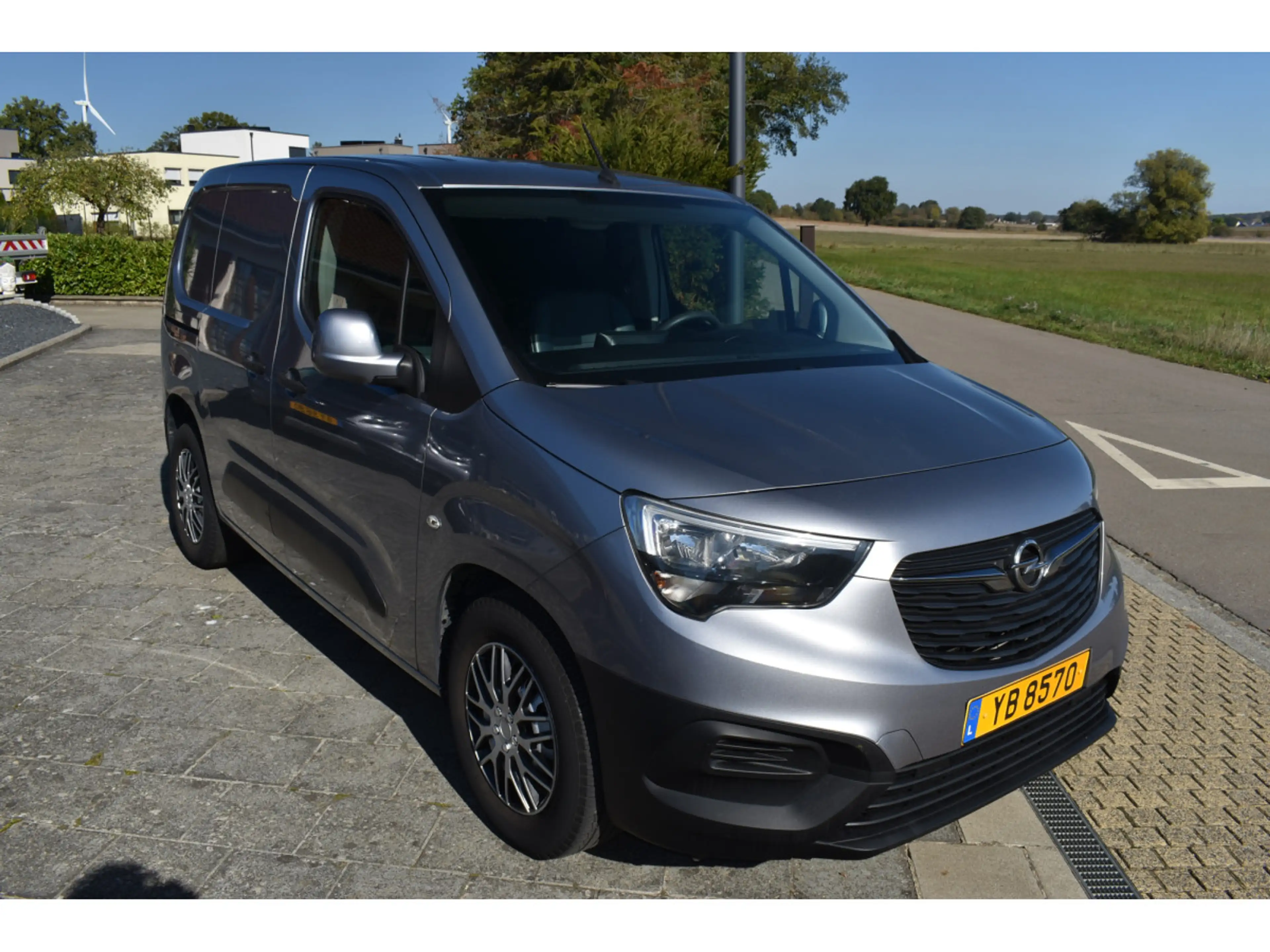 Opel Combo Cargo 1,5 CDi Clim — photo 3