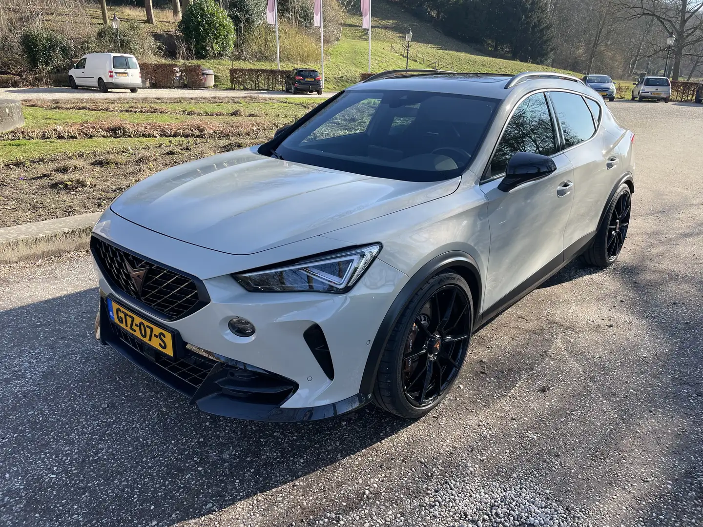 CUPRA Formentor VZ5 TAIGA Edition Full Option PANO Fabr. Gar 03-2027 Grey - 1