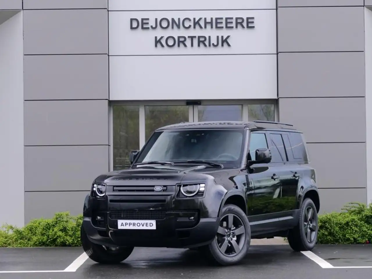 Land Rover Defender 2026