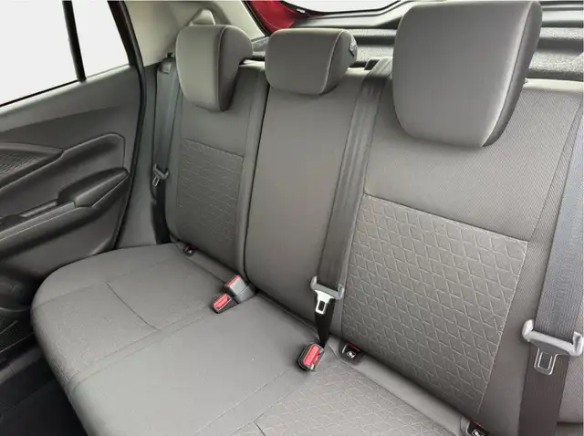 Suzuki Swift view 10