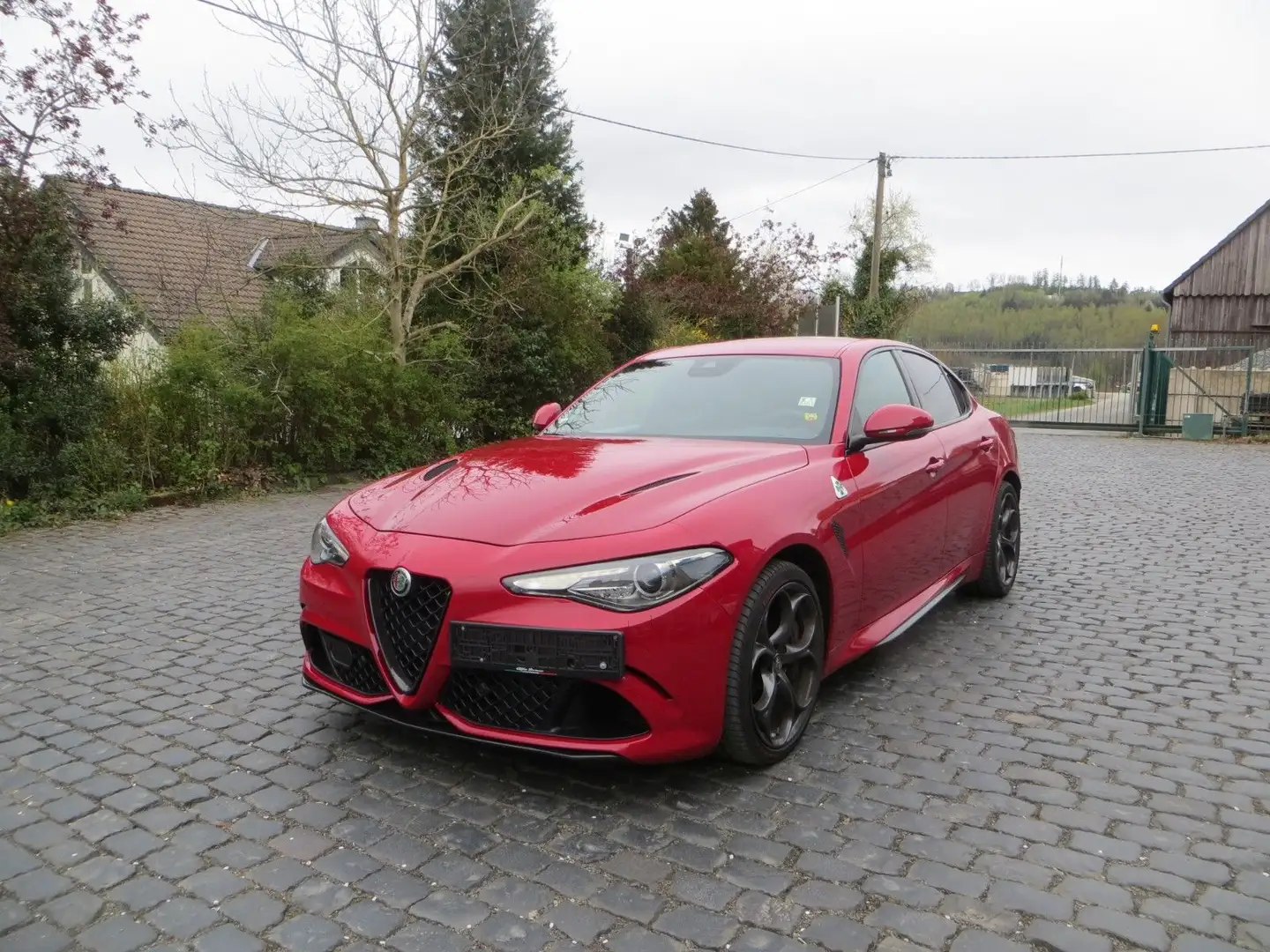 Alfa Romeo Giulia Quadrifoglio Rot - 1