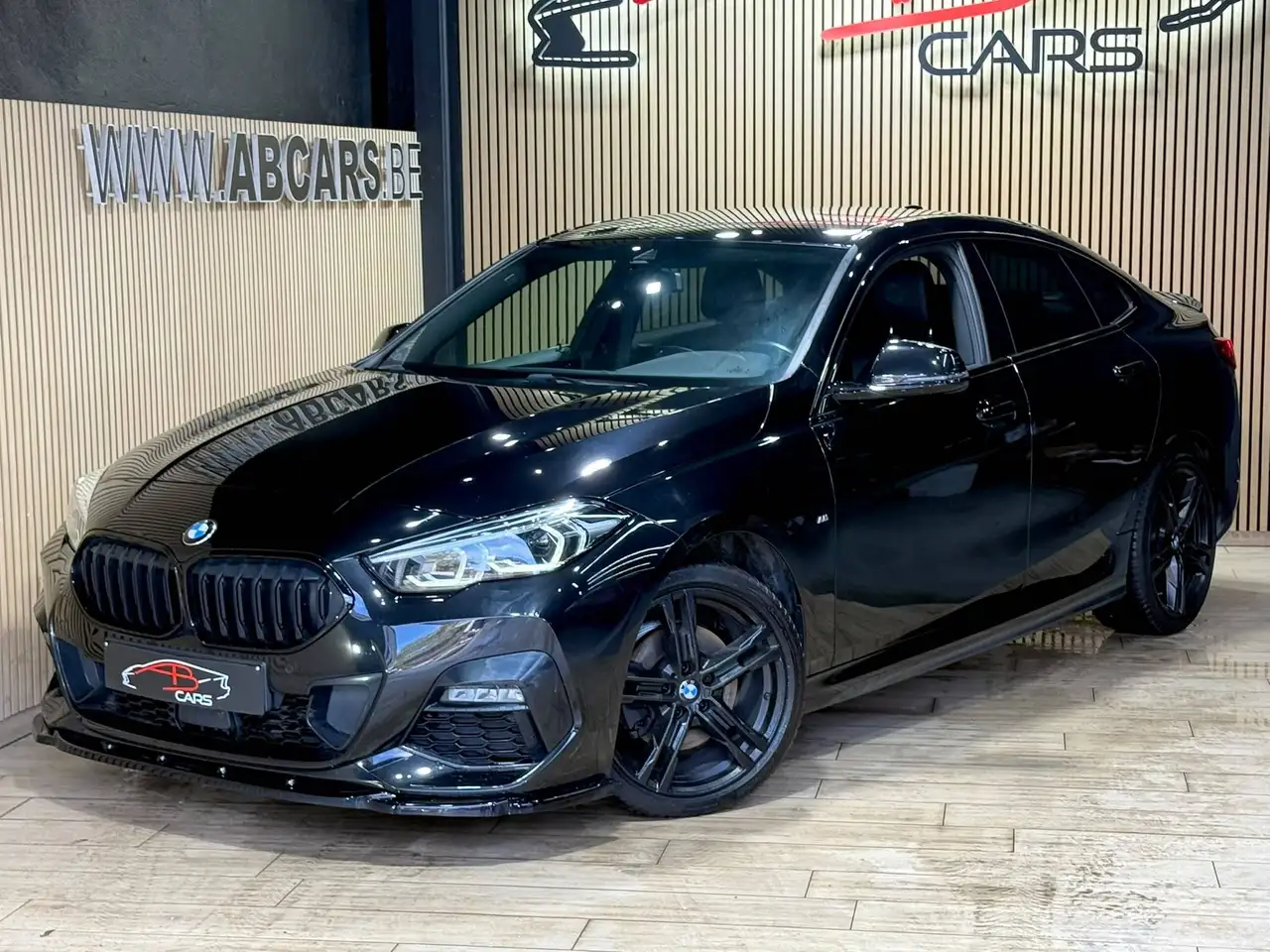BMW 216