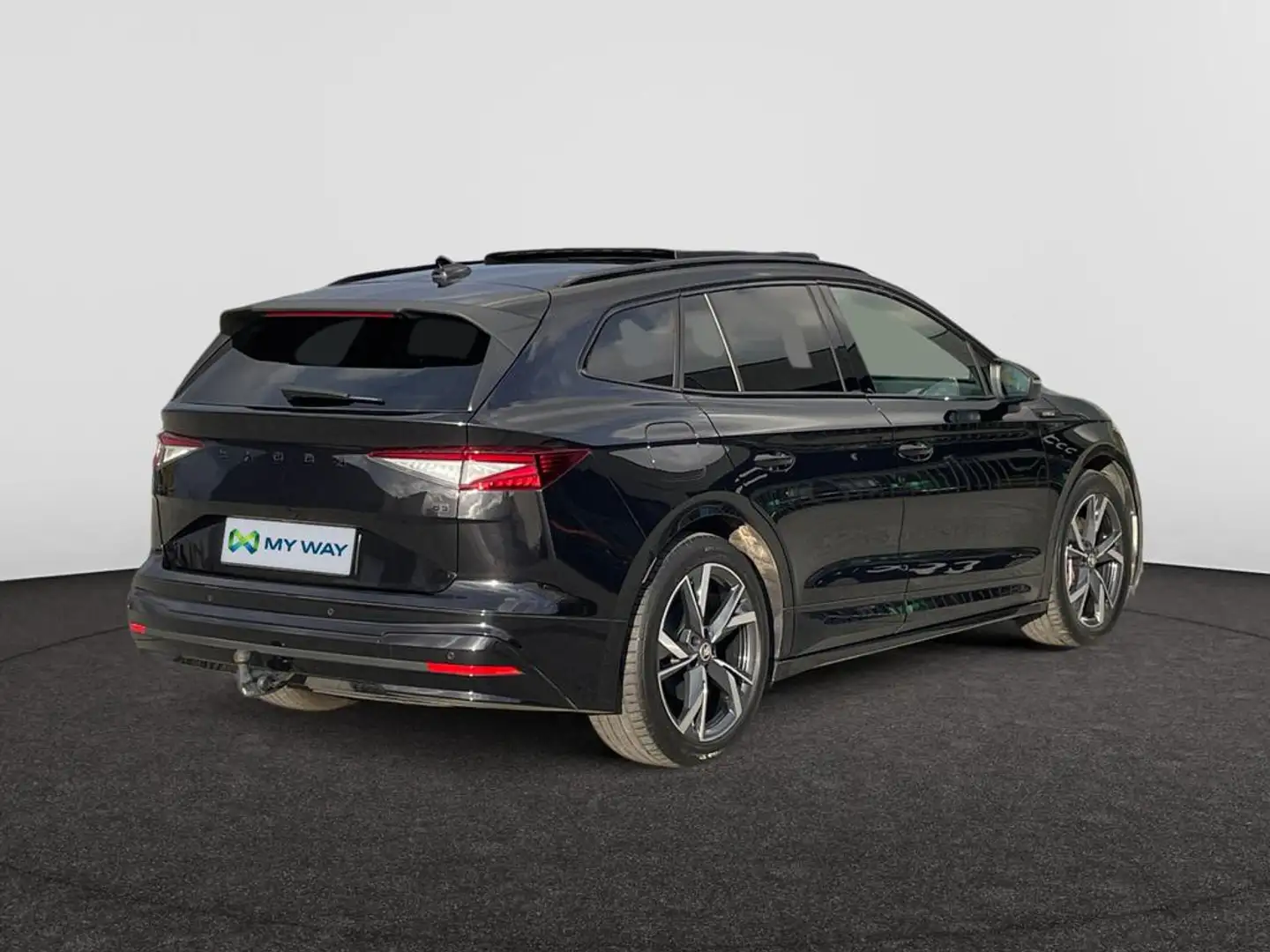 Skoda Enyaq 85 Sportline 82kWh (285pk) /// Wegklapbare trekhaak /// Open-dak elektrisch /// Elektrische koffer /// Verwarmde zetels Noir - 2