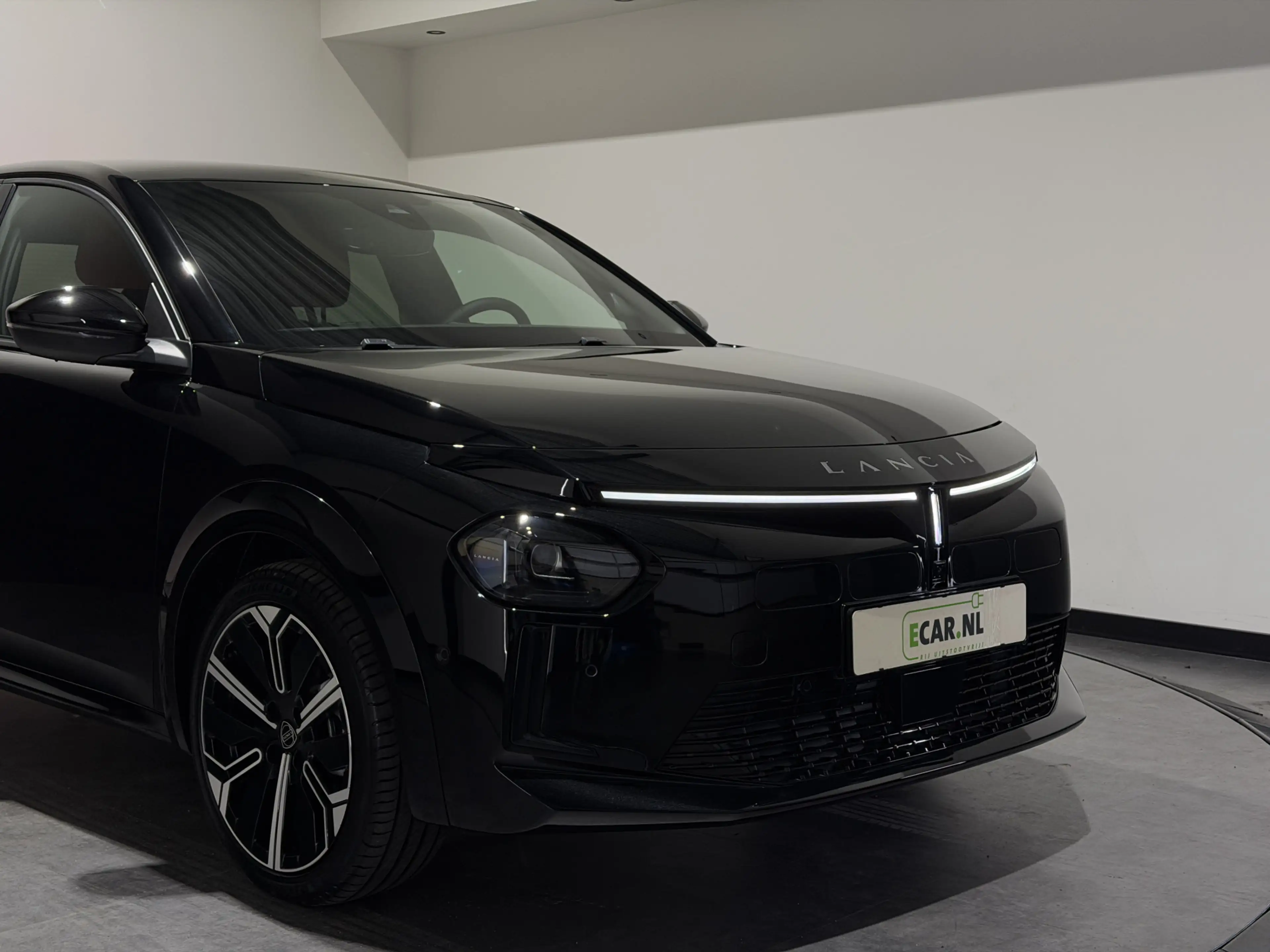 Lancia Ypsilon LX 51 kWh | Keyless | Velours bekleding | Stoelen — photo 9