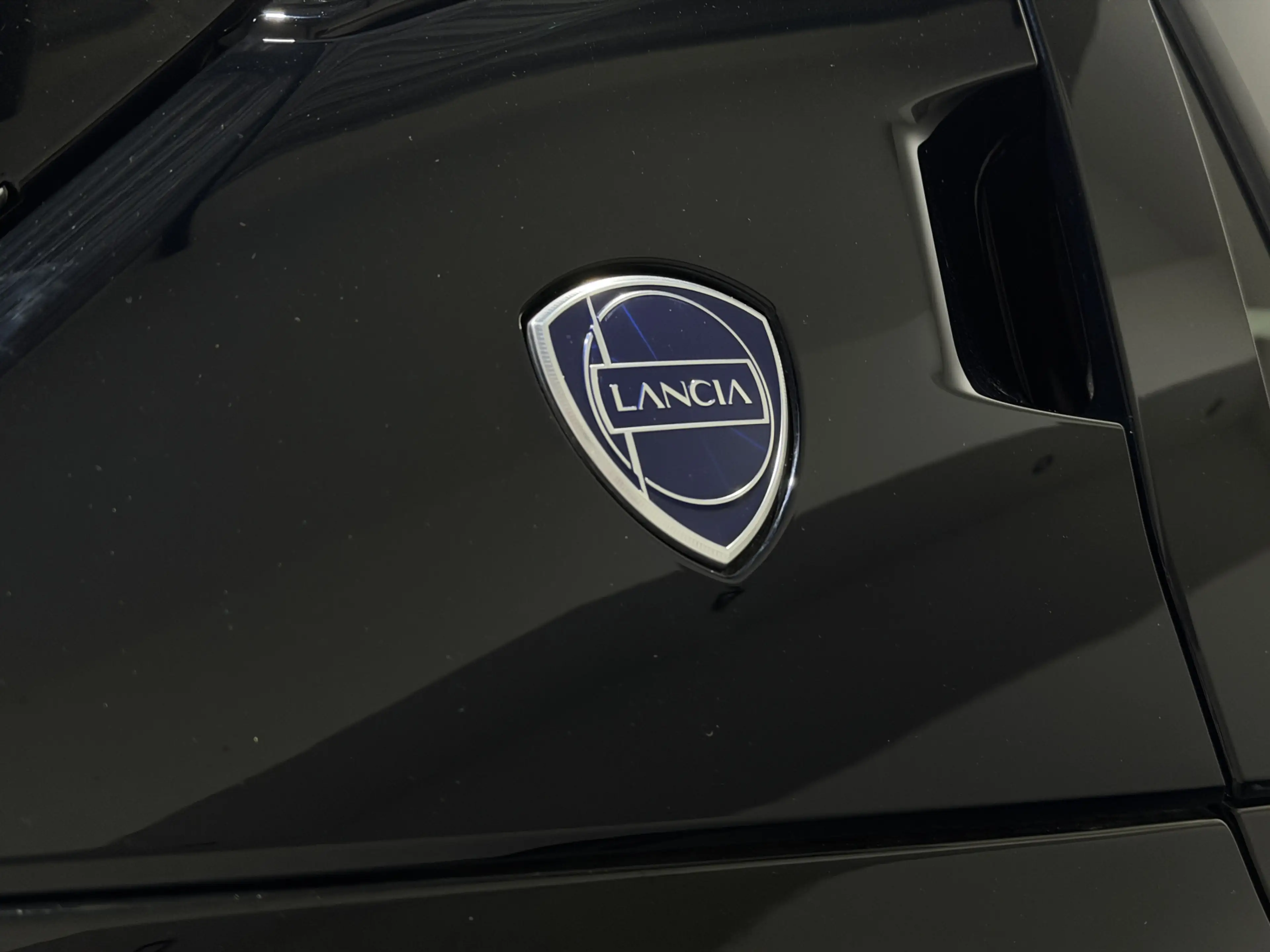 Lancia Ypsilon LX 51 kWh | Keyless | Velours bekleding | Stoelen — photo 11