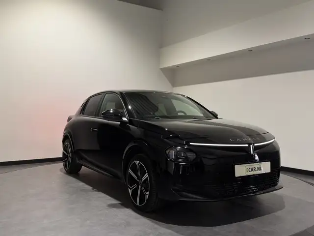 Lancia Ypsilon LX 51 kWh | Keyless | Velours bekleding | Stoelen