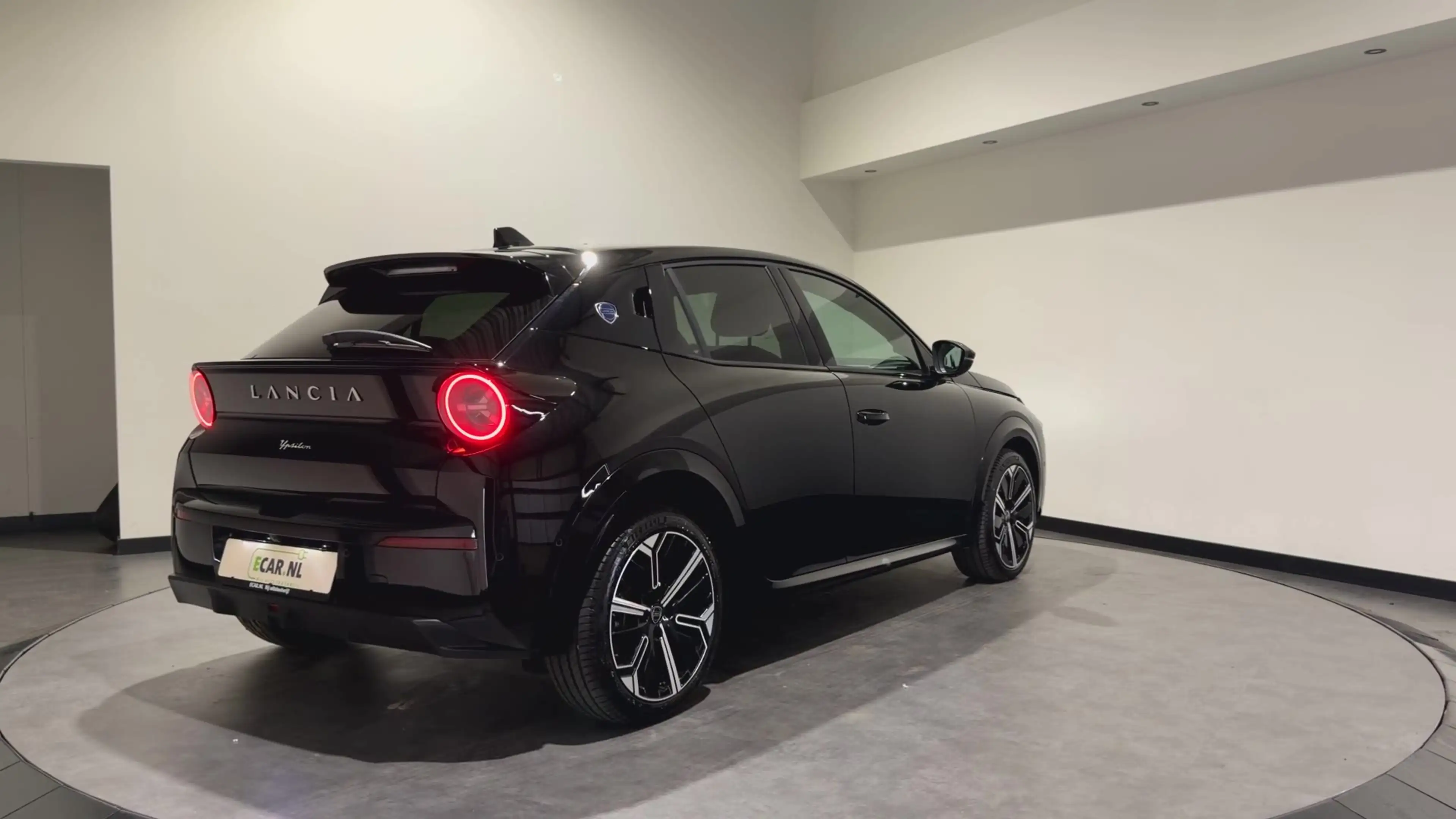 Lancia Ypsilon LX 51 kWh | Keyless | Velours bekleding | Stoelen — photo 3