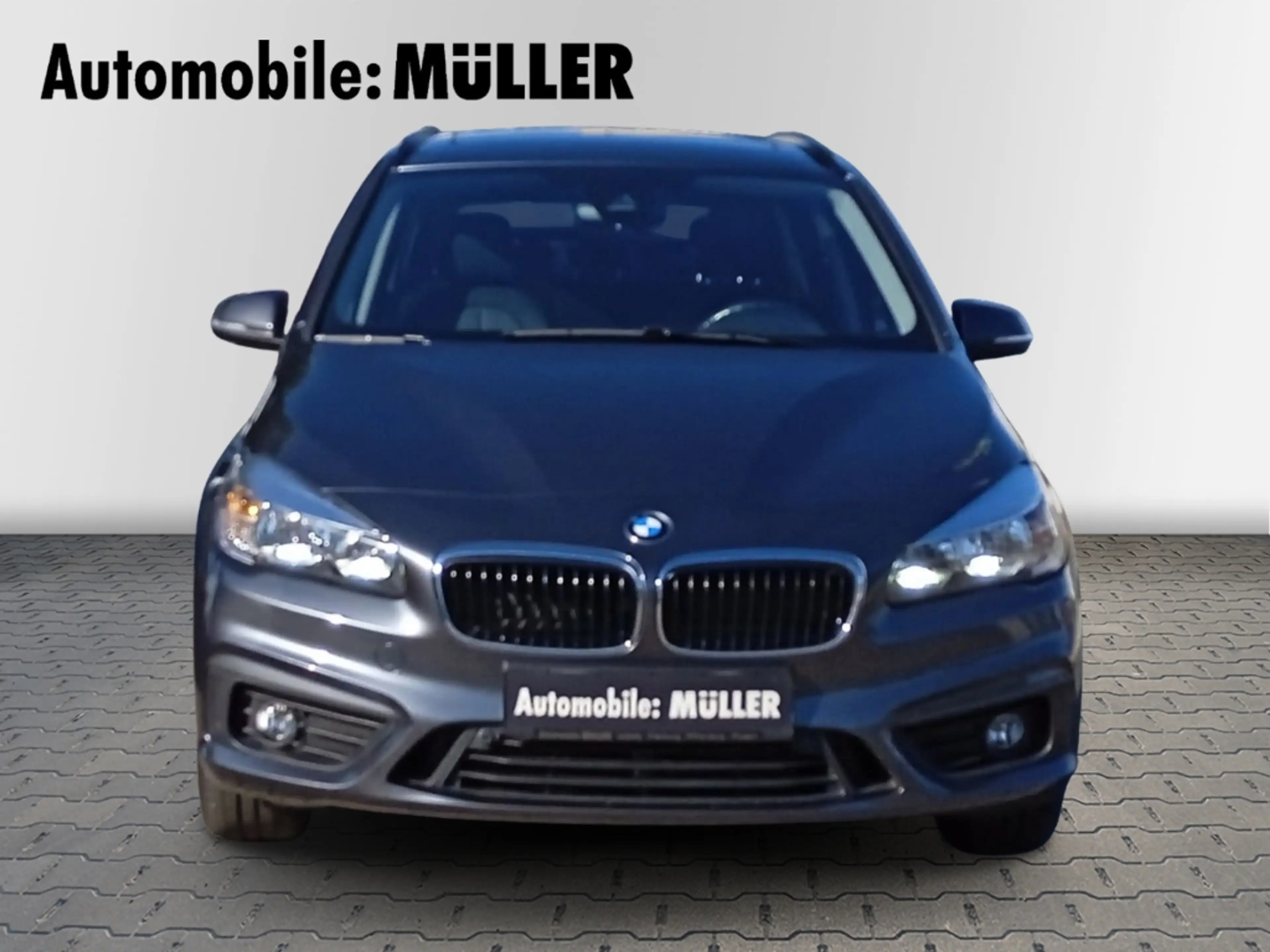 BMW 220 Gran Tourer i Advantage Aut. 7-Sitzer El. Panodach — photo 3