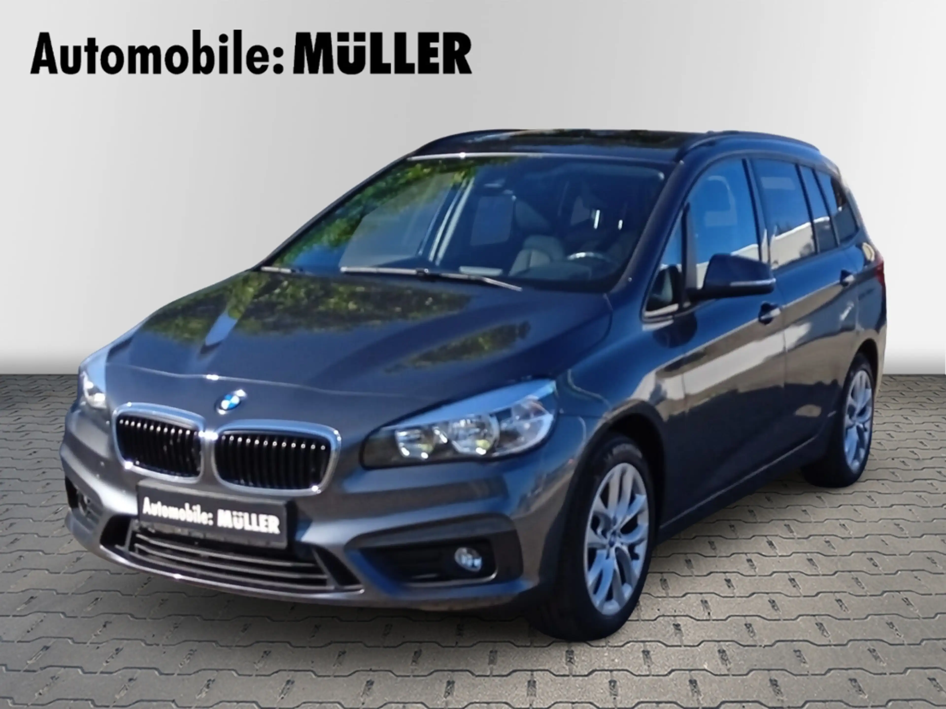 BMW 220 Gran Tourer i Advantage Aut. 7-Sitzer El. Panodach