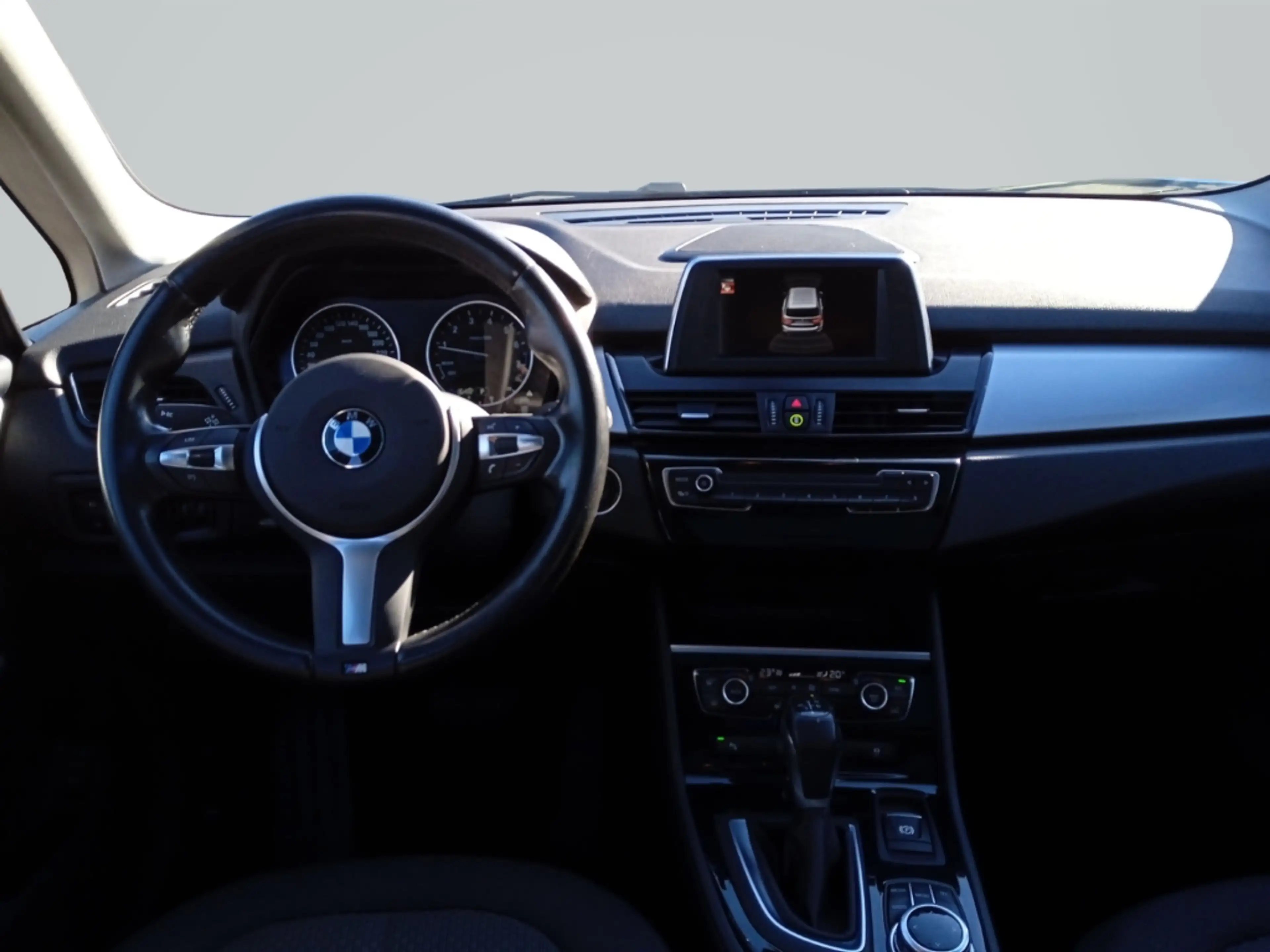 BMW 220 Gran Tourer i Advantage Aut. 7-Sitzer El. Panodach — photo 15