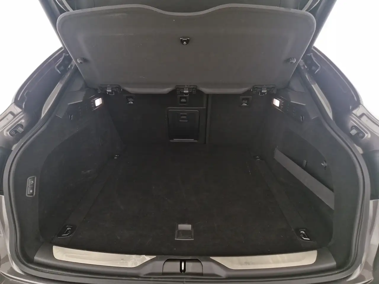 Maserati Levante 2021 — фото 18