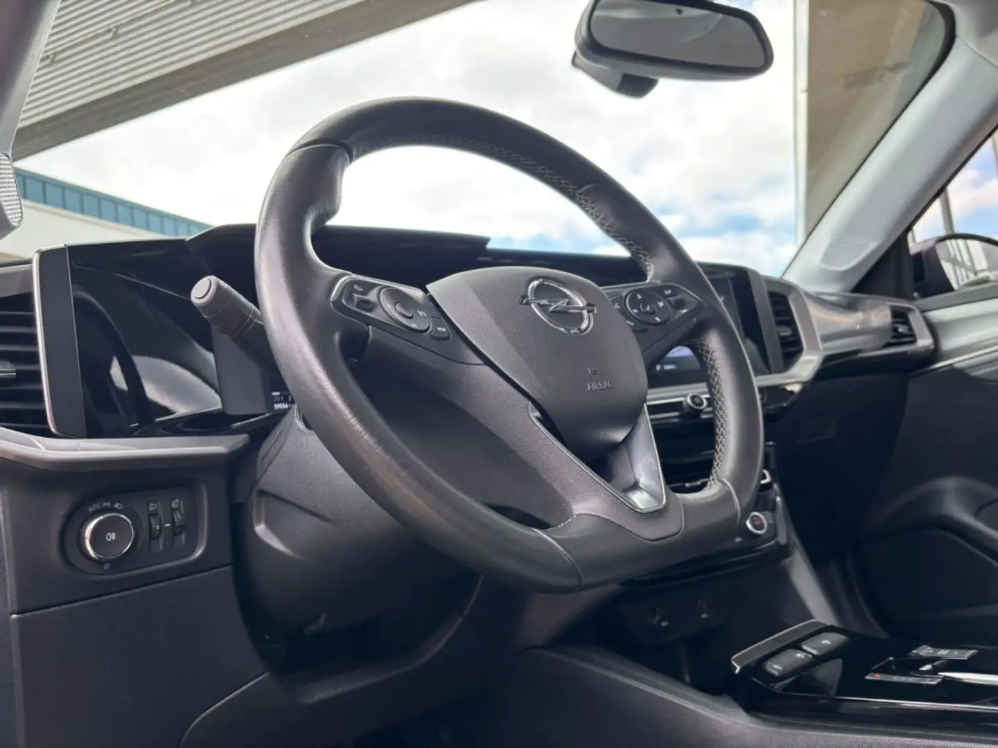 Opel Mokka 1.2 TURBO 130PK AUTOMAAT AIRCO NAVI PDC-CAMERA. Grey - 2